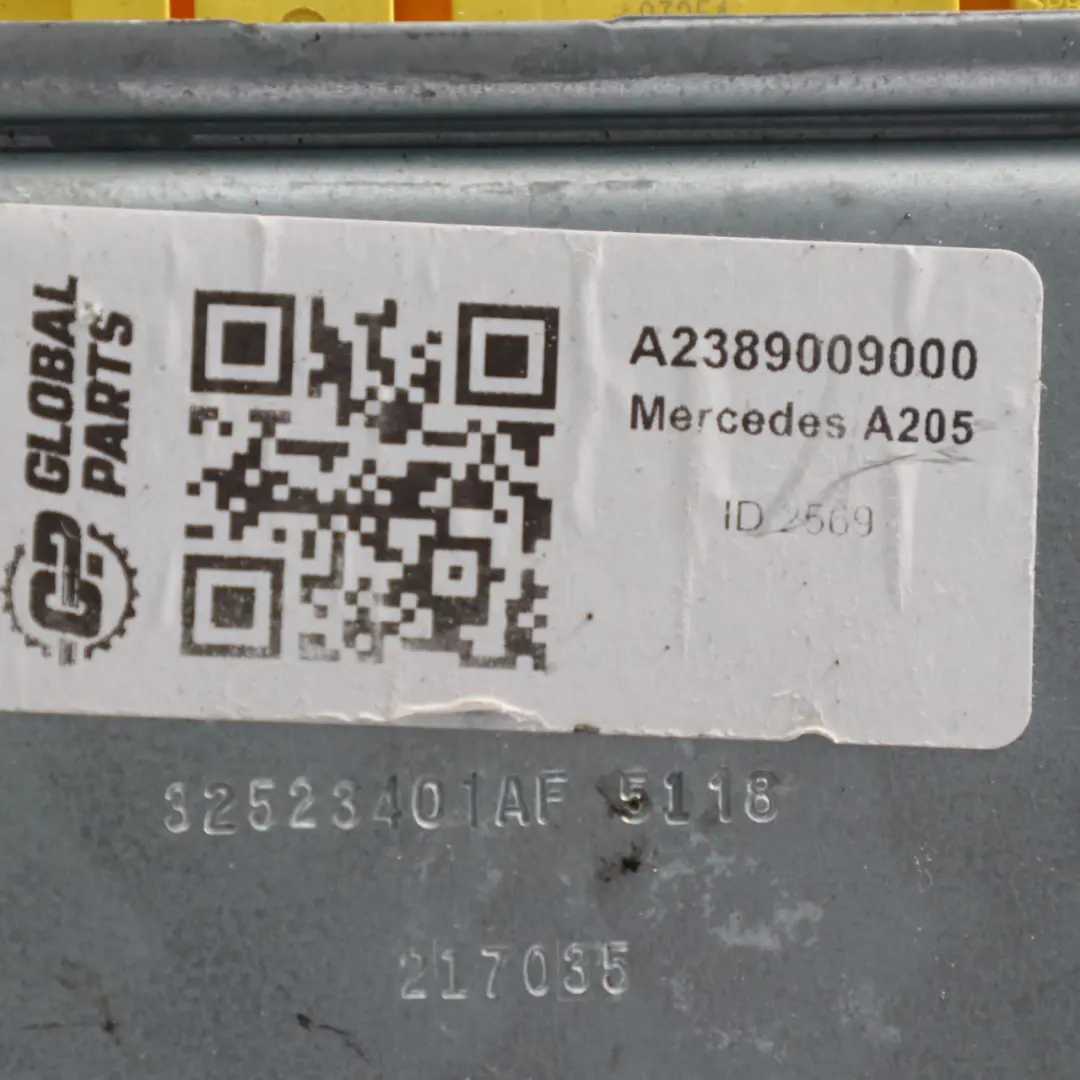 Moduł SRS Poduszki Powietrznej Airbag do Mercedes A205 A238 A217 o numerze A2389009000 Mercedes A205 A238 A217 Moduł SRS Poduszki Powietrznej Airbag - SKU A2389009000 - Numer Części A2389009000