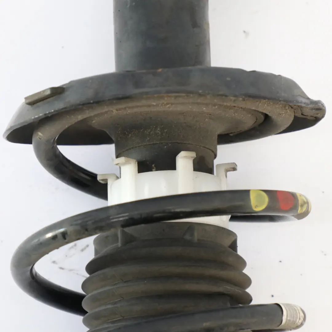 Ammortizzatore anteriore a molla per Mercedes EQA H243 con numero di parte A2433231100 Mercedes EQA H243 Ammortizzatore anteriore a molla - SKU A2433231100 - Numero di parte A2433231100