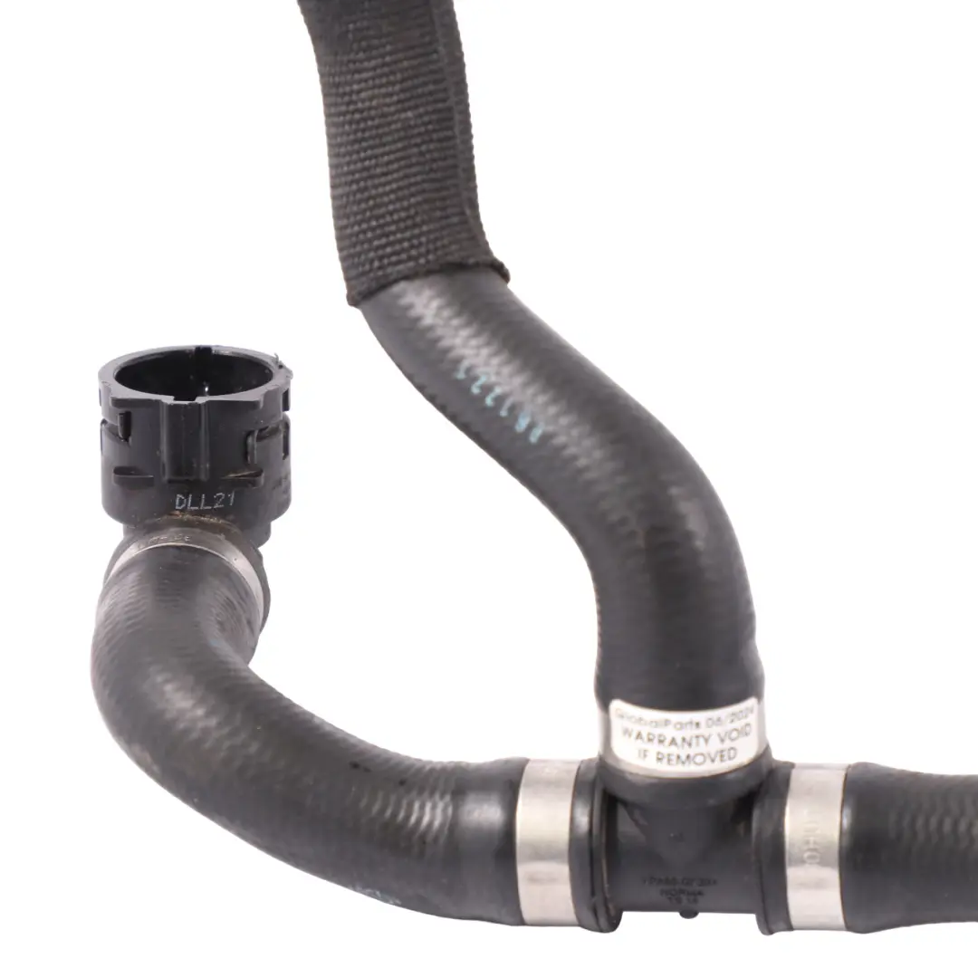 Tuyau d'eau Conduite de refroidissement du radiateur Mercedes H243 - SKU A2435000900 - Numéro de pièce A2435000900