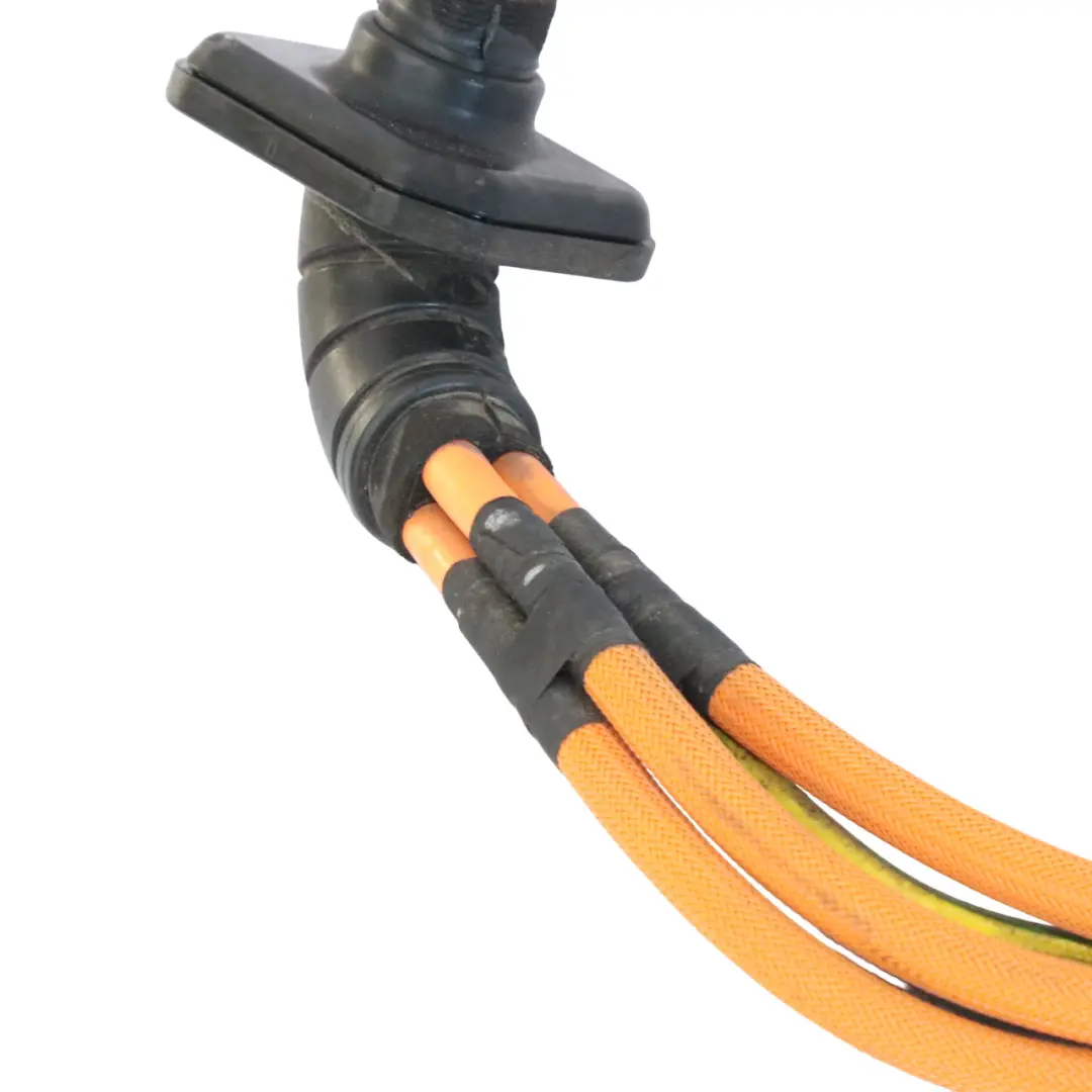 Wiązka Przewód Kabel Ładowania Baterii do Mercedes EQA H243 o numerze A2435407013 Mercedes EQA H243 Wiązka Przewód Kabel Ładowania Baterii - SKU A2435407013 - Numer Części A2435407013