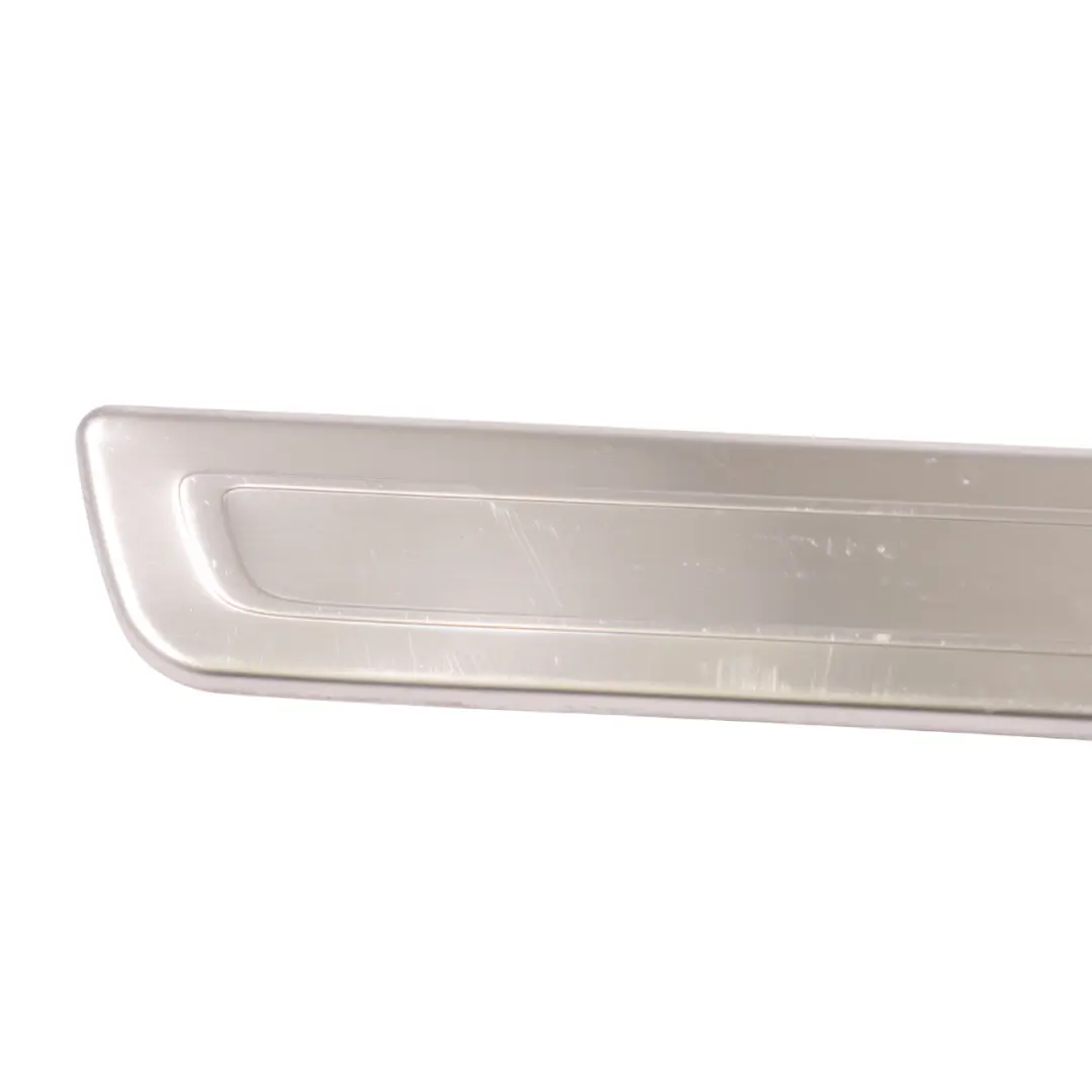 Listón de umbral de puerta delantera derecha entrada iluminado para Mercedes H243 EQA con número de pieza A2436806200 Mercedes H243 EQA Listón de umbral de puerta delantera derecha entrada iluminado - SKU A2436806200 - Número de pieza A2436806200