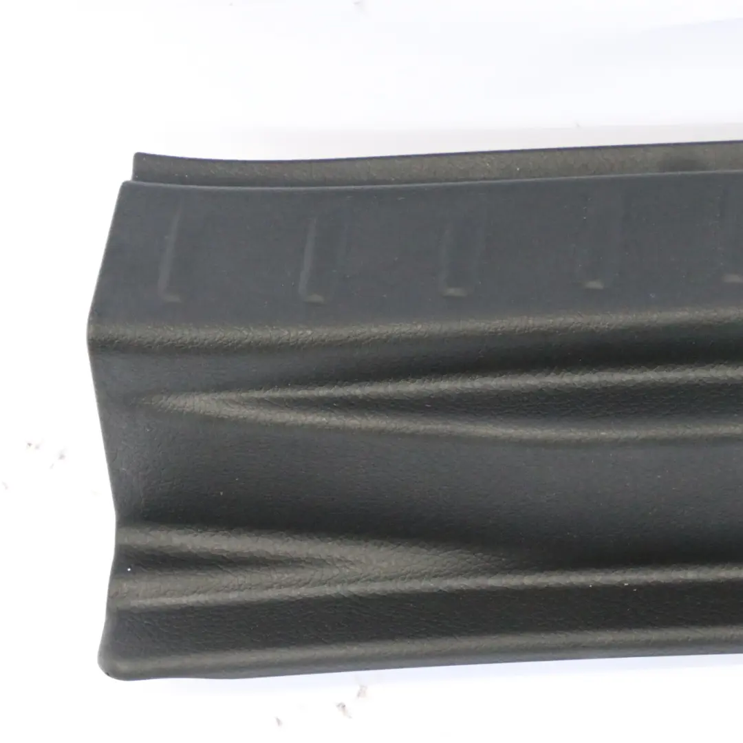 Mercedes H243 Koffer Raum Heck Klappe Hinten Schloss Abdeckung - SKU A2436901200 - Teilenummer A2436901200