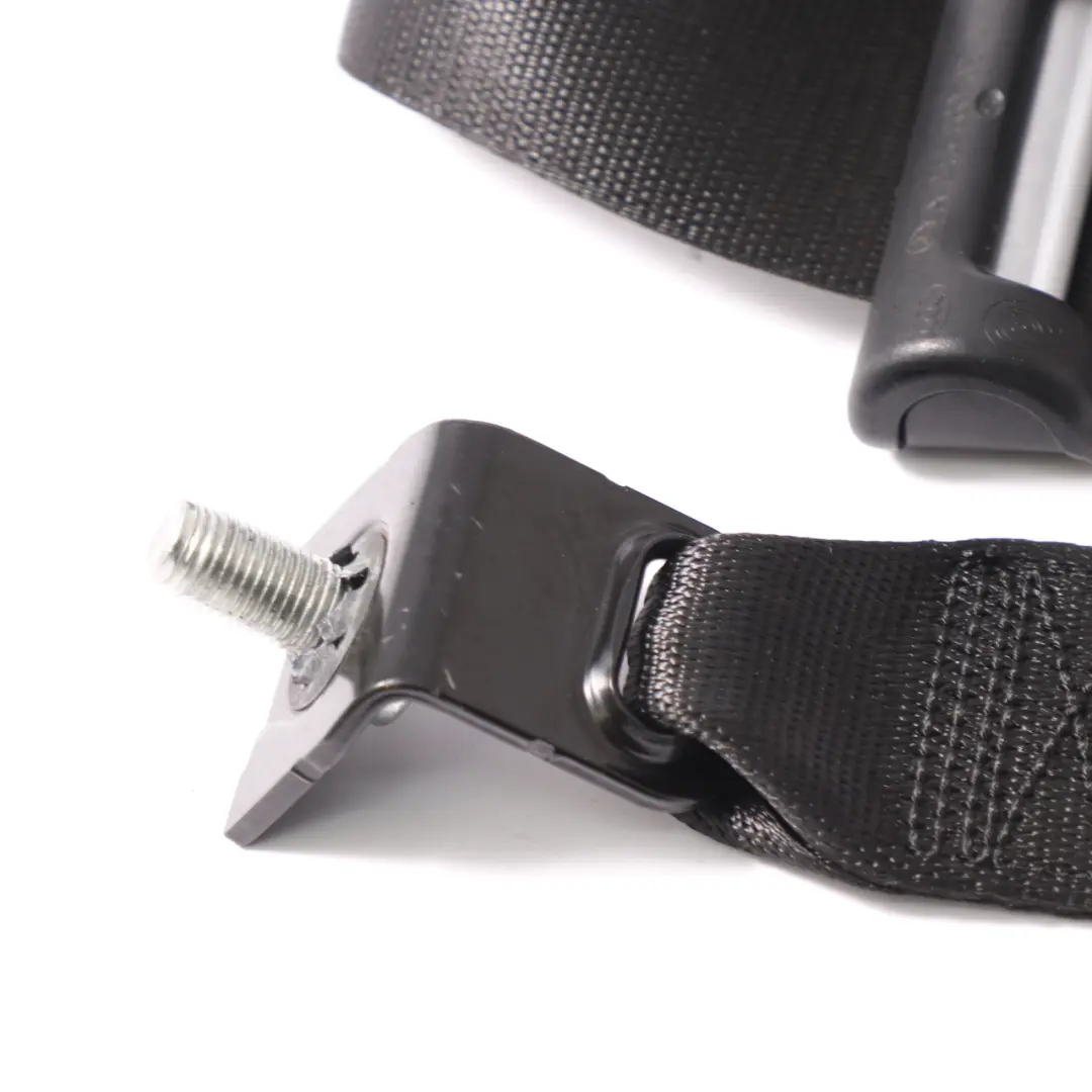 Cinturón de seguridad delantero derecho superior Negro para Mercedes H243 con número de pieza A2438600200 Mercedes H243 Cinturón de seguridad delantero derecho superior Negro - SKU A2438600200 - Número de pieza A2438600200