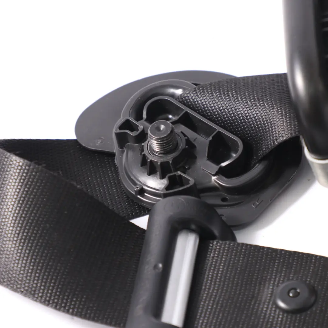 Mercedes H243 Ceinture de sécurité supérieure du siège avant droit - SKU A2438600200 - Numéro de pièce A2438600200