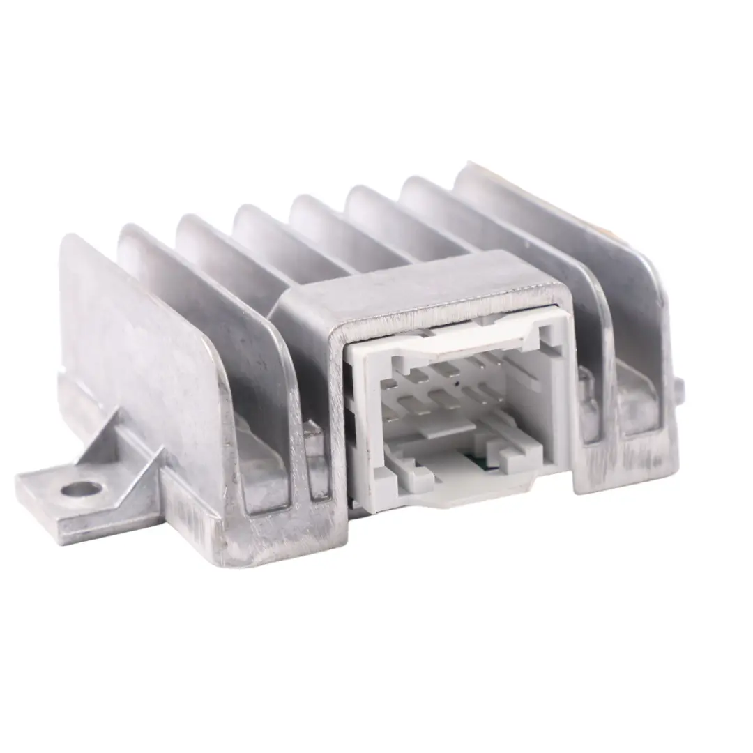 Módulo Amplificador Audio Trasero Harman para Mercedes GLC X253 con número de pieza A2439008400 Mercedes GLC X253 Módulo Amplificador Audio Trasero Harman - SKU A2439008400 - Número de pieza A2439008400