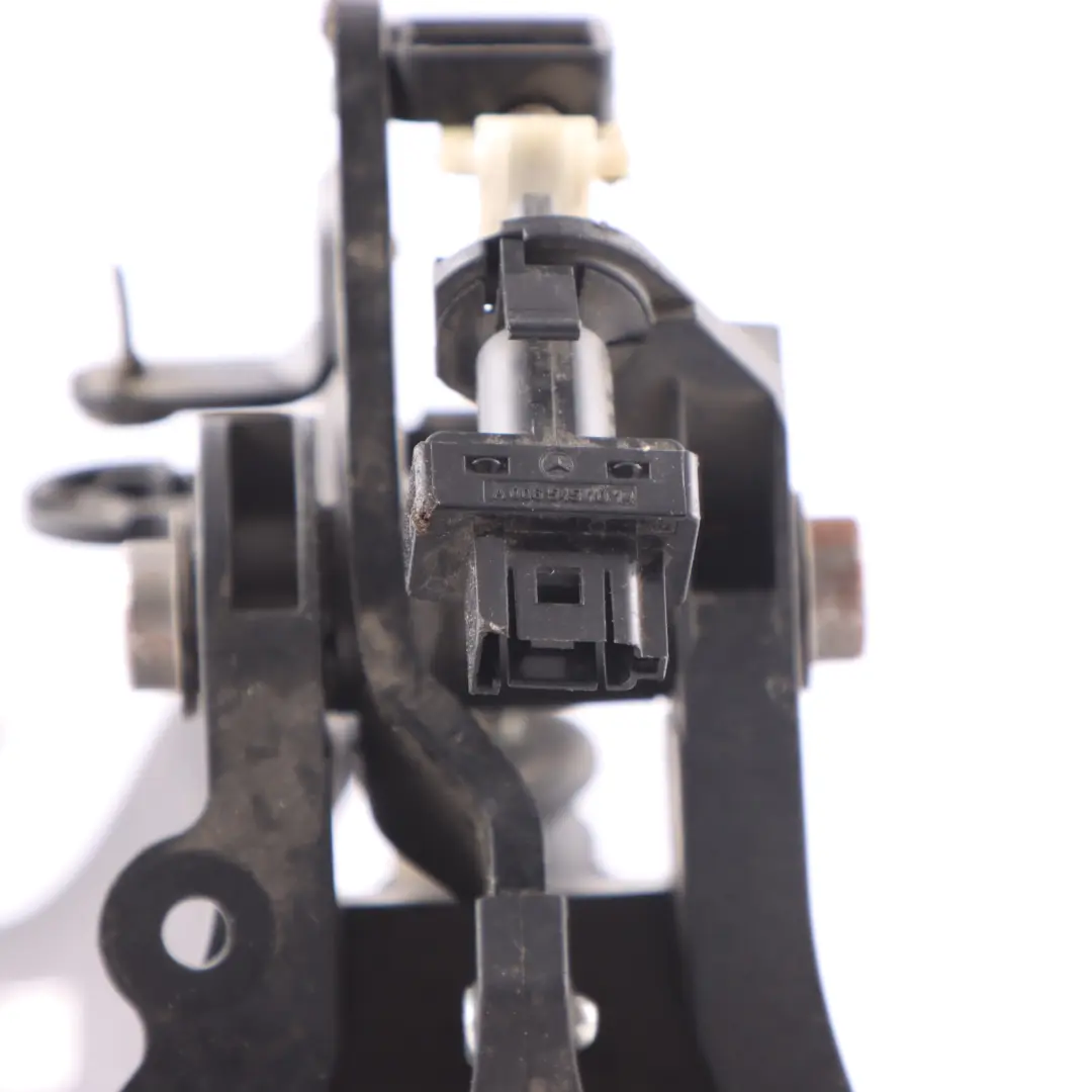 Mercedes W176 Clutch Pedal With Cylinder - SKU RHD-A2462900619 - Part number A2462900619