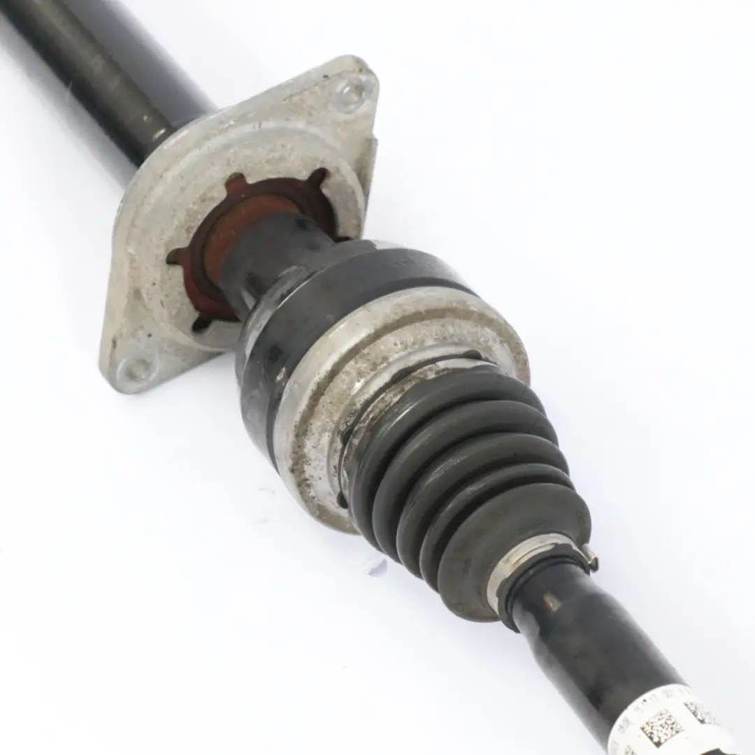 benzina M270 albero motore anteriore destro interno per Mercedes CLA C117 con numero di parte A2463302401 Mercedes CLA C117 benzina M270 albero motore anteriore destro interno - SKU A2463302401 - Numero di parte A2463302401