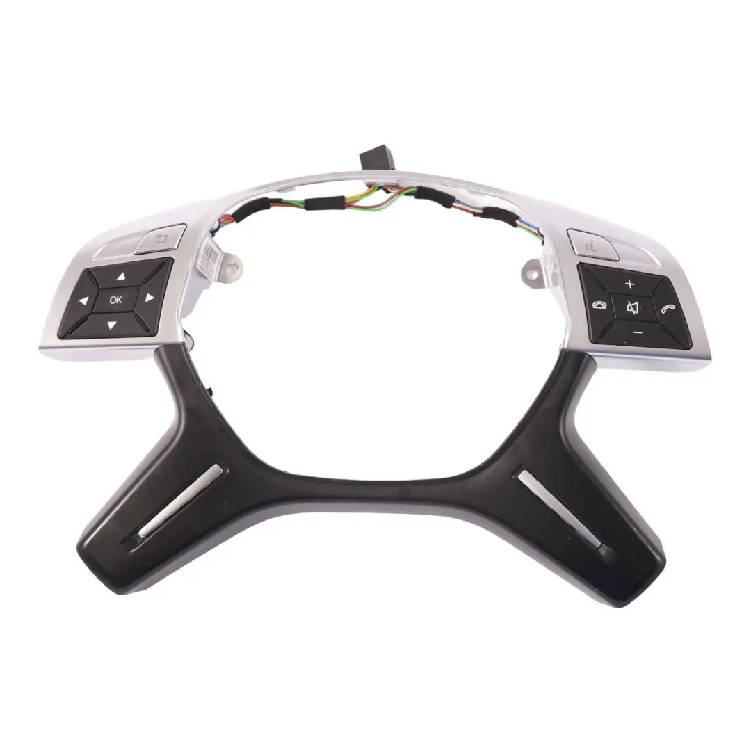 volant interrupteur bouton multifonction garniture pour Mercedes W204 à propos du numéro de pièce A2464601503 Mercedes W204 volant interrupteur bouton multifonction garniture - SKU A2464601503 - Numéro de pièce A2464601503