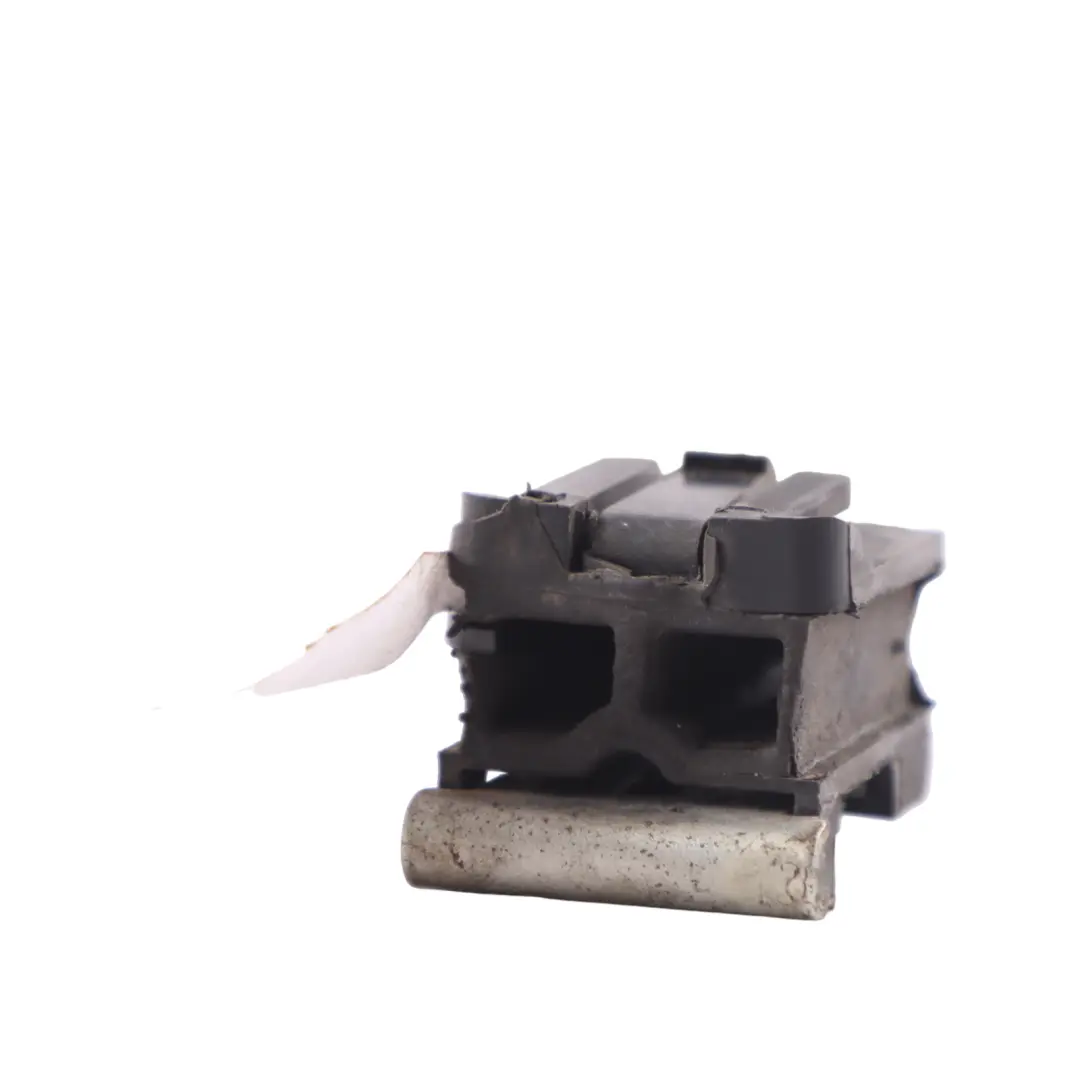Soporte Válvula Purga para Mercedes C117 X156 W176 W242 W246 con número de pieza A2464760236 Mercedes C117 X156 W176 W242 W246 Soporte Válvula Purga - SKU A2464760236 - Número de pieza A2464760236