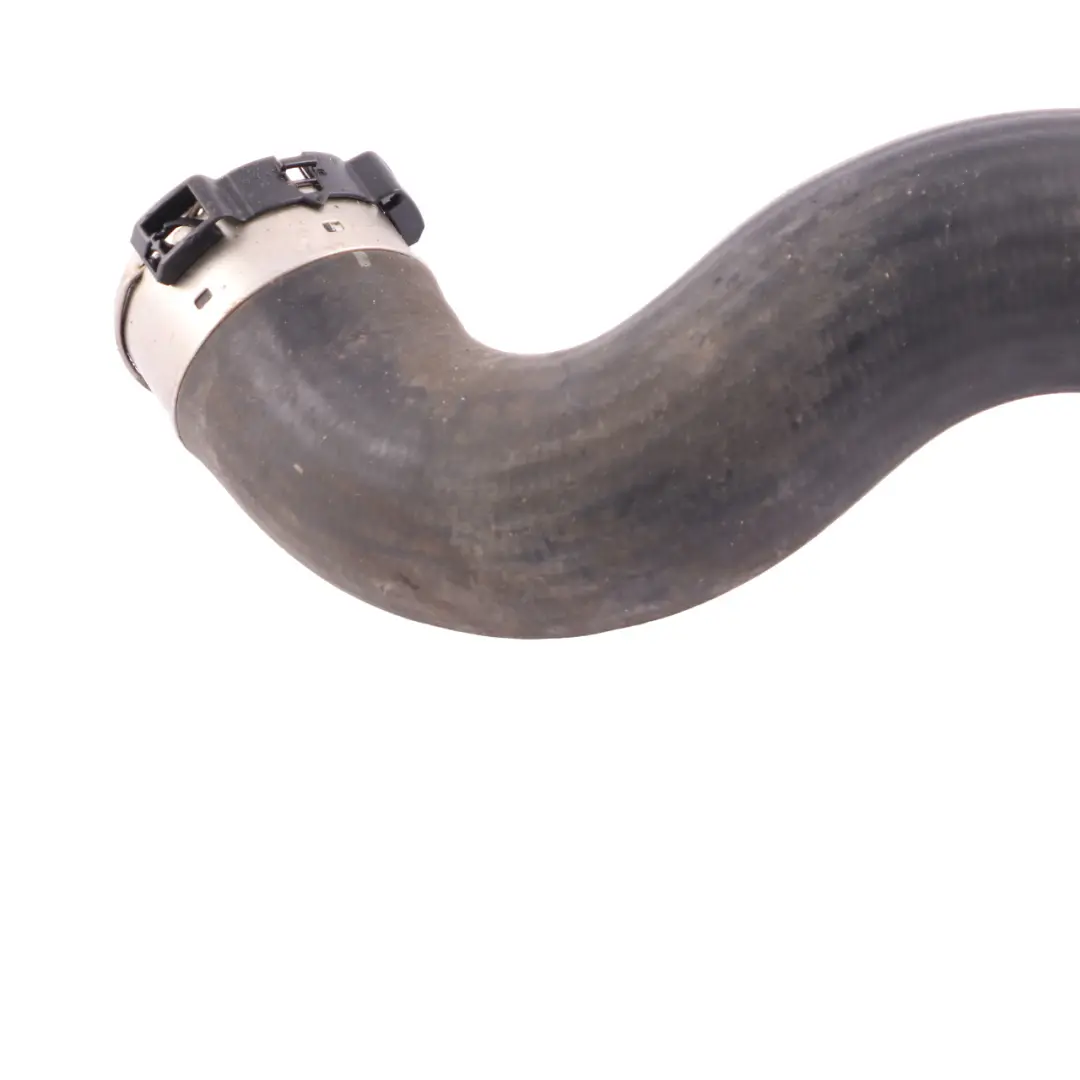 W156 W176 W246 Ladeluft Schlauch Für Ladeluft Kühler für Mercedes mit Teilenummer A2465280682 Mercedes W156 W176 W246 Ladeluft Schlauch Für Ladeluft Kühler - SKU A2465280682 - Teilenummer A2465280682