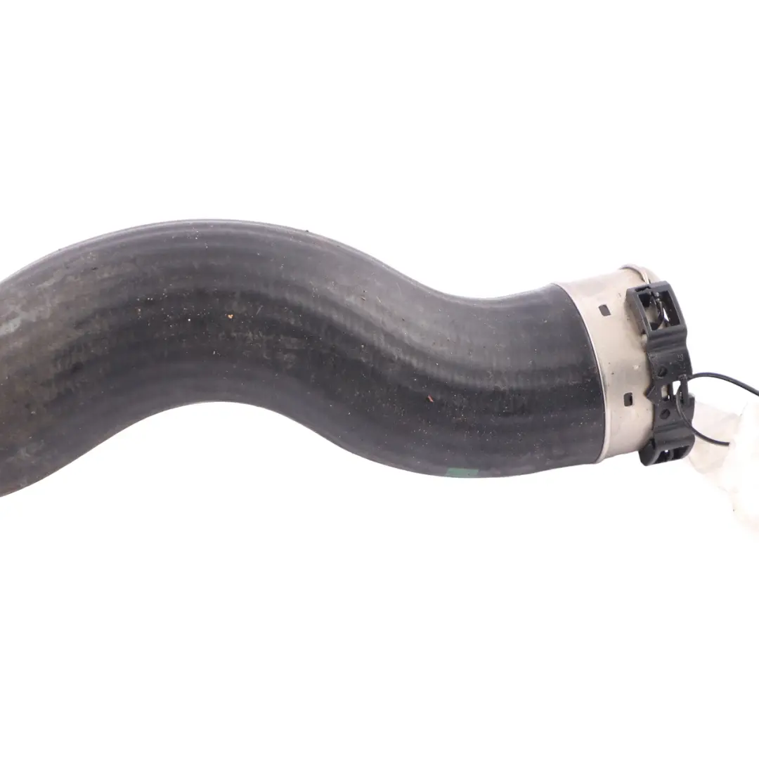 W156 W176 W246 Ladeluft Schlauch Für Ladeluft Kühler für Mercedes mit Teilenummer A2465280682 Mercedes W156 W176 W246 Ladeluft Schlauch Für Ladeluft Kühler - SKU A2465280682 - Teilenummer A2465280682