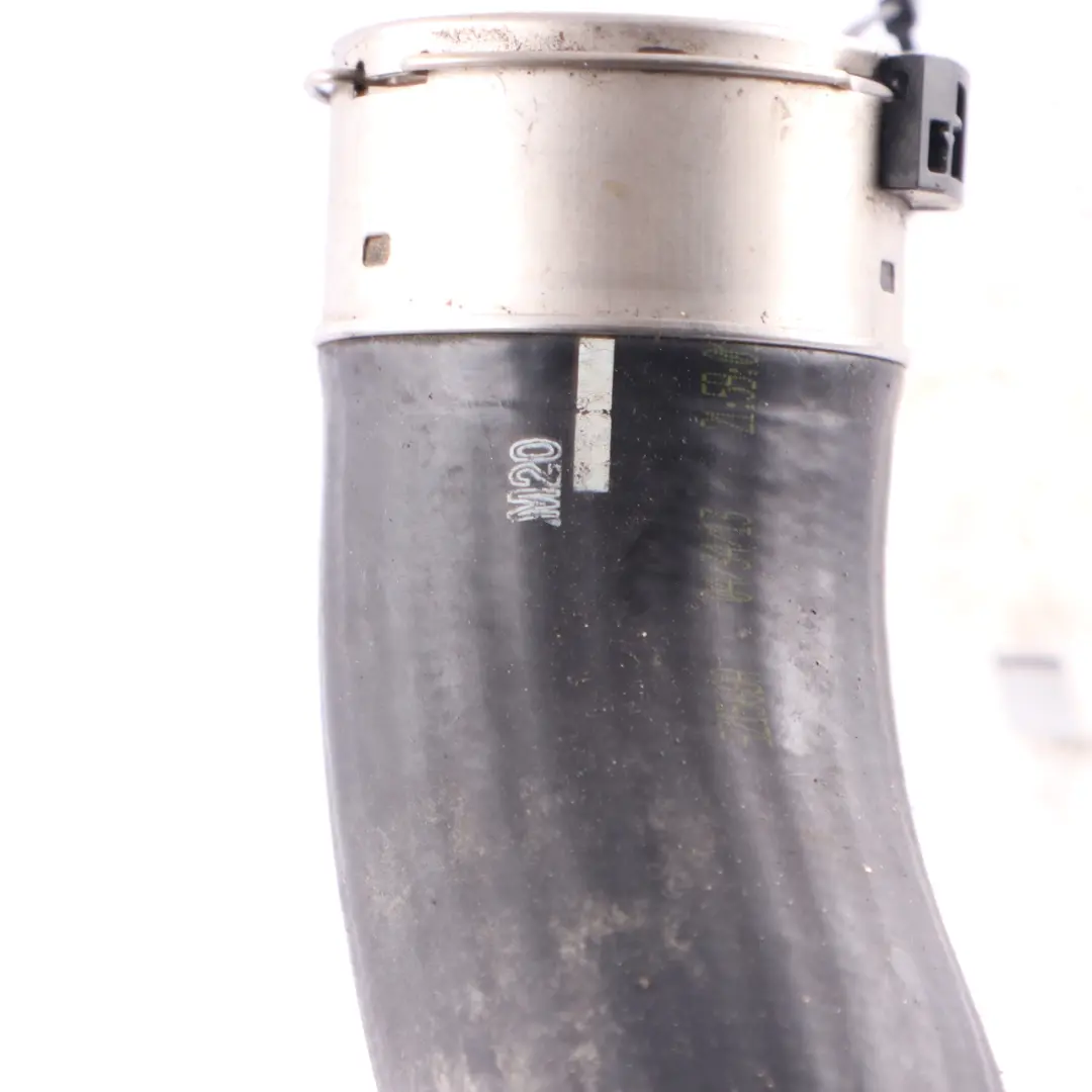 W156 W176 W246 Tuyau D'Échangeur D'Air De Suralimentation pour Mercedes à propos du numéro de pièce A2465280682 Mercedes W156 W176 W246 Tuyau D'Échangeur D'Air De Suralimentation - SKU A2465280682 - Numéro de pièce A2465280682