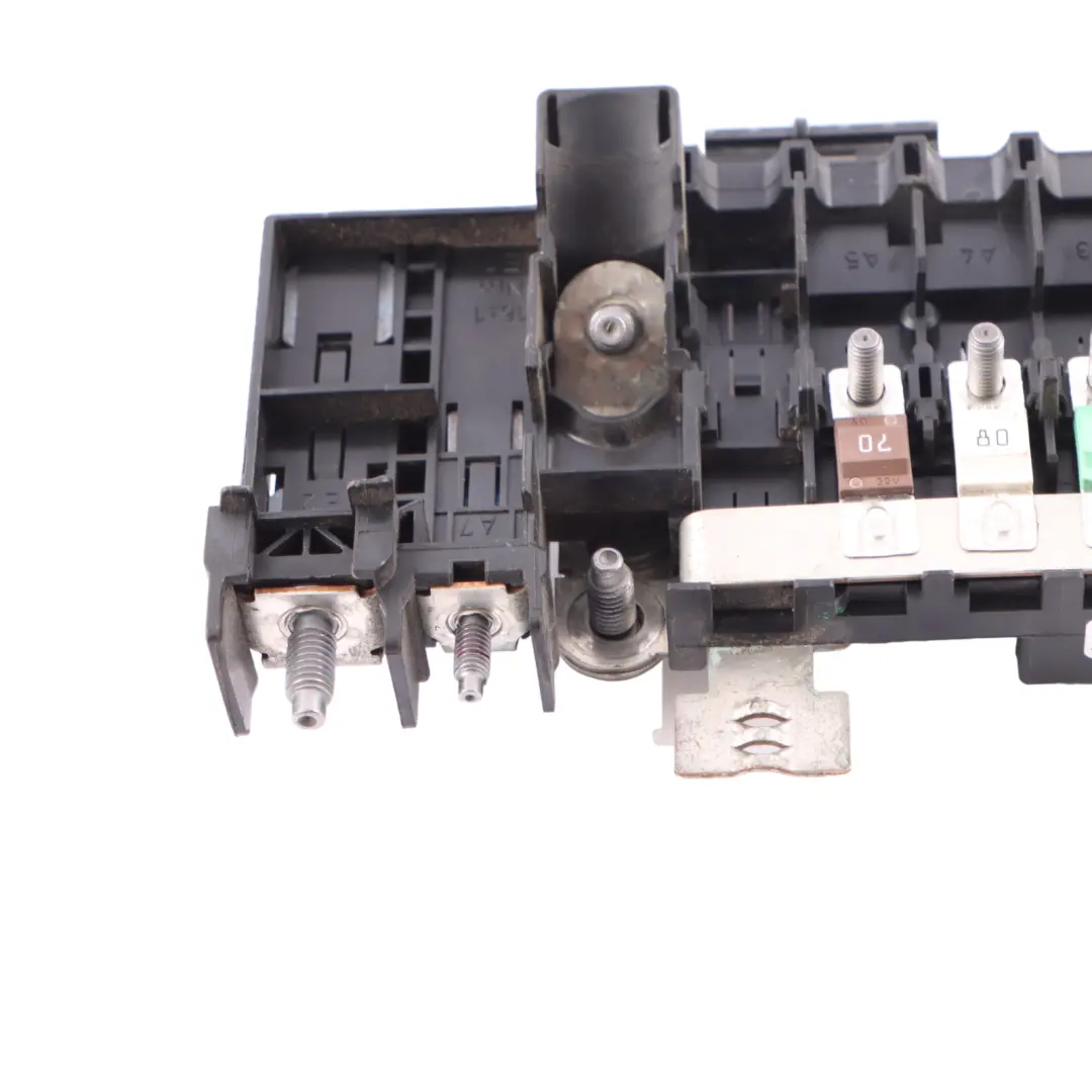 Fuse Box Relay Unit to Mercedes W176 W246 Diesel with Part number A2465402150 Mercedes W176 W246 Diesel Fuse Box Relay Unit - SKU A2465402150-1 - Part number A2465402150