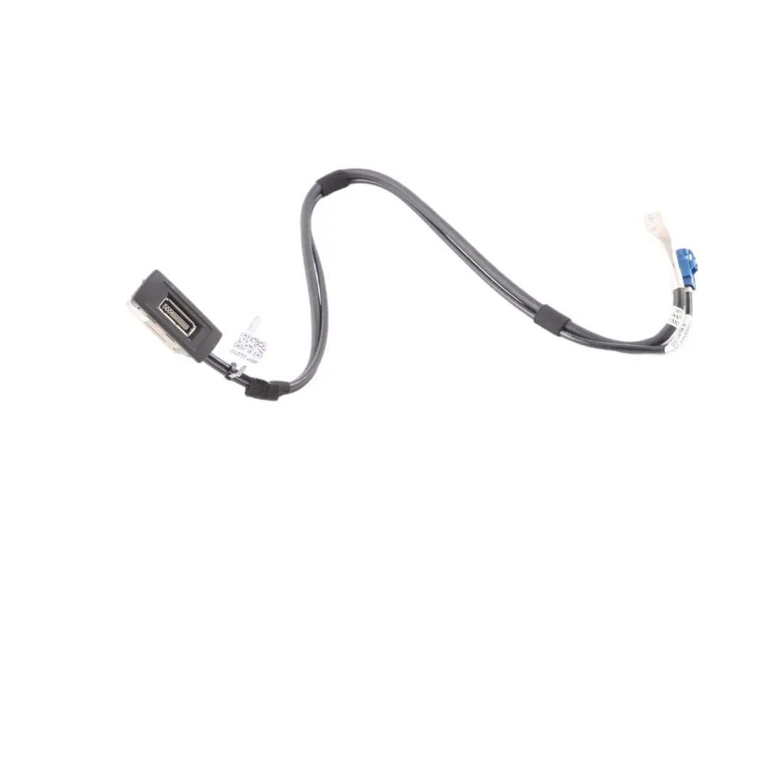 Multimedia AUX Verkabelung Mercedes C118 X156 W176 Kabelstecker für mit Teilenummer A2468201815 Multimedia AUX Verkabelung Mercedes C118 X156 W176 Kabelstecker - SKU A2468201815 - Teilenummer A2468201815