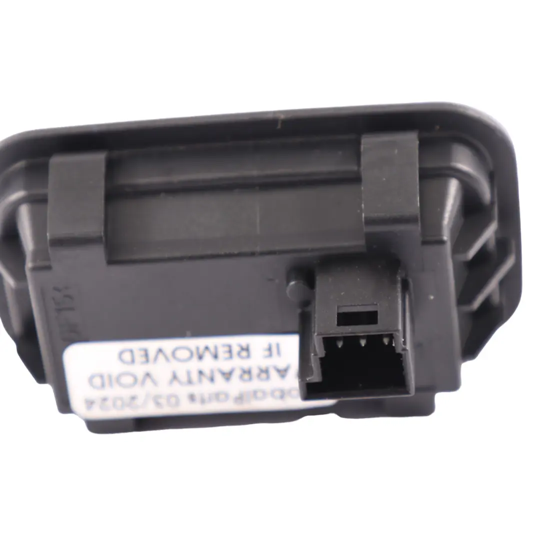  Interrupteur de coffre Mercedes X117 X156 Bouton d'arrêt du hayon - SKU A2468210151 - Numéro de pièce A2468210151