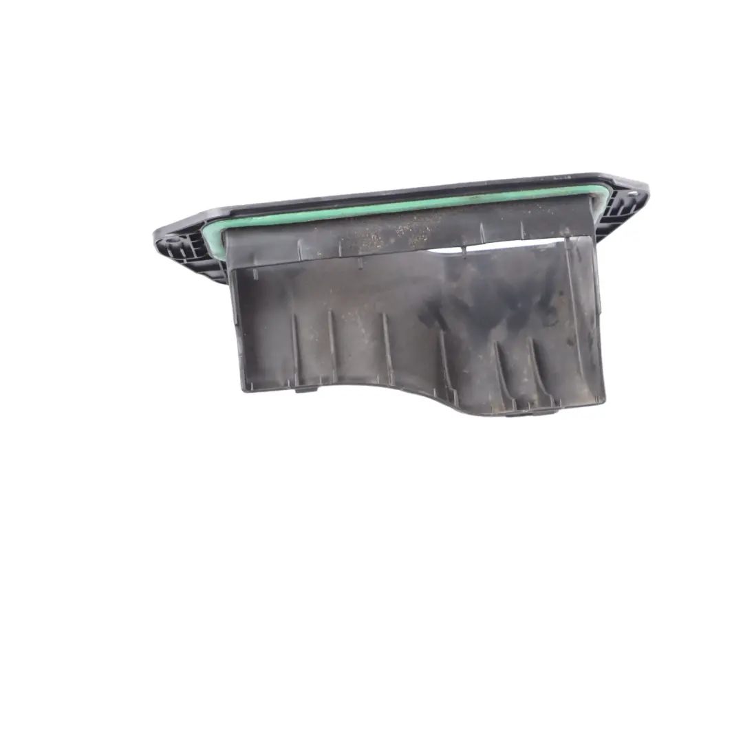 Conduit d'aération avant gauche Cabin Ventilation pour Mercedes GLA X156 à propos du numéro de pièce A2468300224 Mercedes GLA X156 Conduit d'aération avant gauche Cabin Ventilation - SKU A2468300323 - Numéro de pièce A2468300224