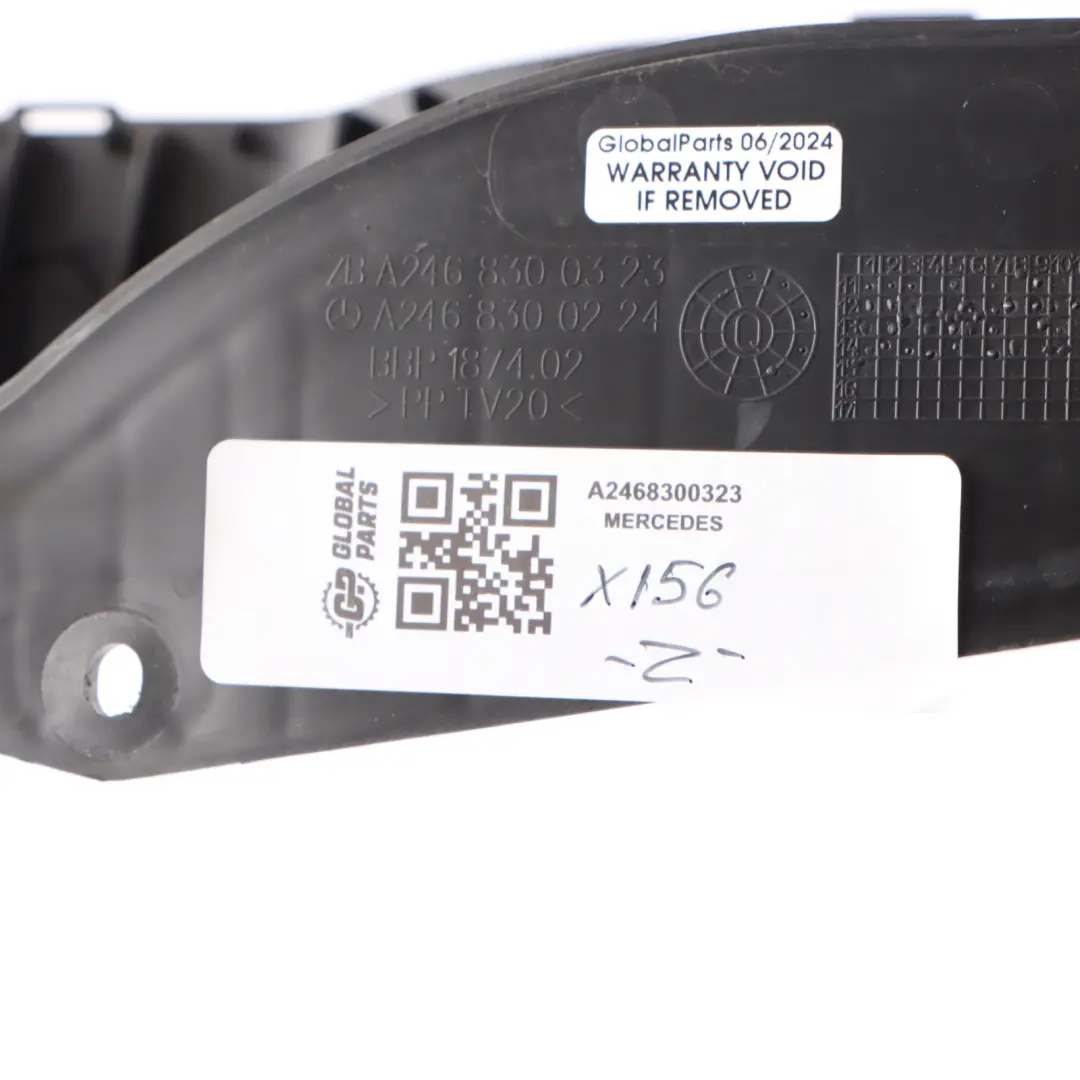 Condotto anteriore sinistro Ventilazione cabina per Mercedes GLA X156 con numero di parte A2468300224 Mercedes GLA X156 Condotto anteriore sinistro Ventilazione cabina - SKU A2468300323 - Numero di parte A2468300224