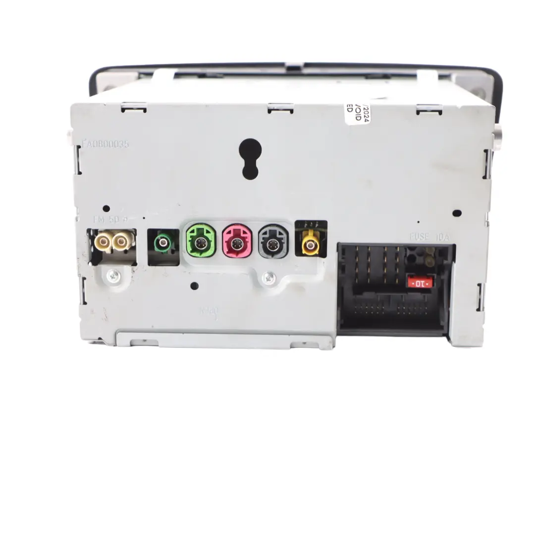 Head Unit Mercedes GLA X156 Radio CD Player Sat Nav Tel Media Unit to with Part number A2469009612 Head Unit Mercedes GLA X156 Radio CD Player Sat Nav Tel Media Unit - SKU A2469009612 - Part number A2469009612