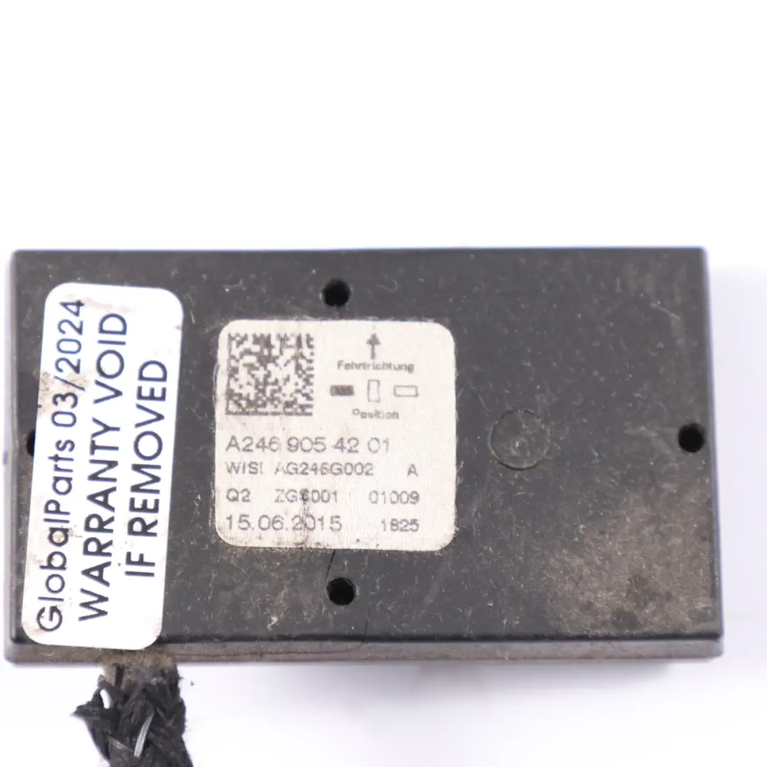 Antenna Amplifier Mercedes X117 W176 W205 Rear Aerial Module to with Part number A2469054201 Antenna Amplifier Mercedes X117 W176 W205 Rear Aerial Module - SKU A2469064201 - Part number A2469054201