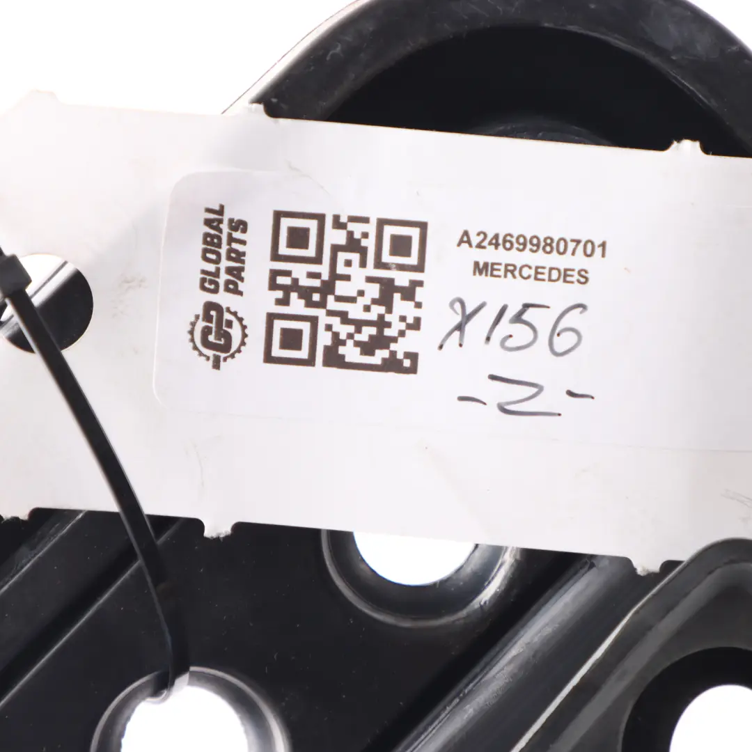 Grommet Mercedes GLA X156 Air Conditioning Pipes Feed Through Cover to with Part number A2469980701 Grommet Mercedes GLA X156 Air Conditioning Pipes Feed Through Cover - SKU A2469980701 - Part number A2469980701