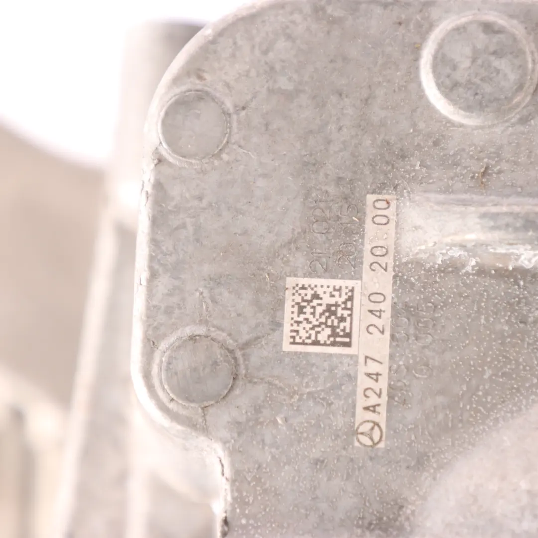 W118 W177 W257 Engine Mount Bracket Front Right O/S to Mercedes with Part number A2472402000 Mercedes W118 W177 W257 Engine Mount Bracket Front Right O/S - SKU A2472402000 - Part number A2472402000