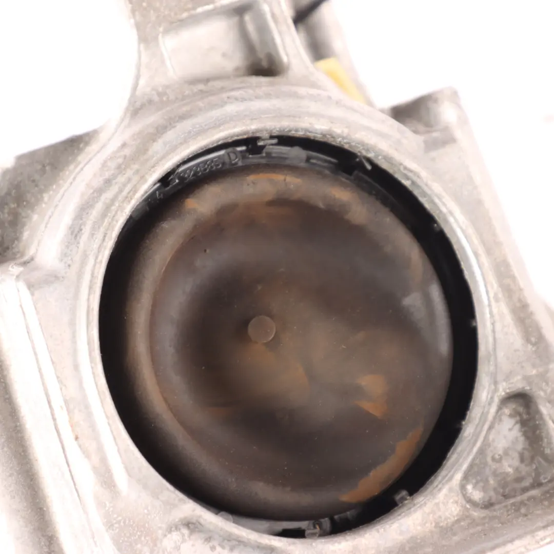 W118 W177 W257 Engine Mount Bracket Front Right O/S to Mercedes with Part number A2472402000 Mercedes W118 W177 W257 Engine Mount Bracket Front Right O/S - SKU A2472402000 - Part number A2472402000