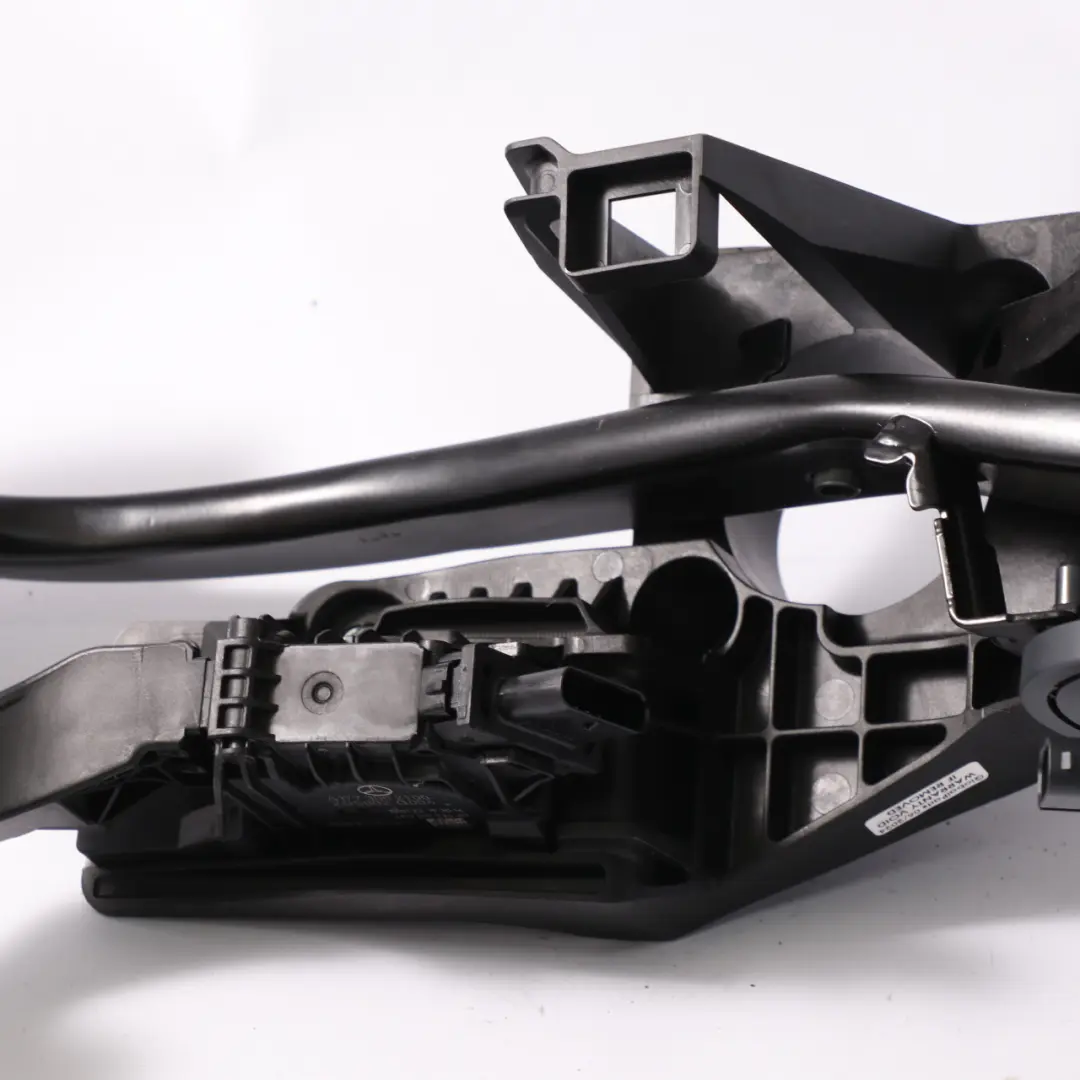 Brake Pedal Mercedes W177 H243 W247 Automatic Transmission to with Part number A2472903700 Brake Pedal Mercedes W177 H243 W247 Automatic Transmission - SKU rhd-A2472903700 - Part number A2472903700