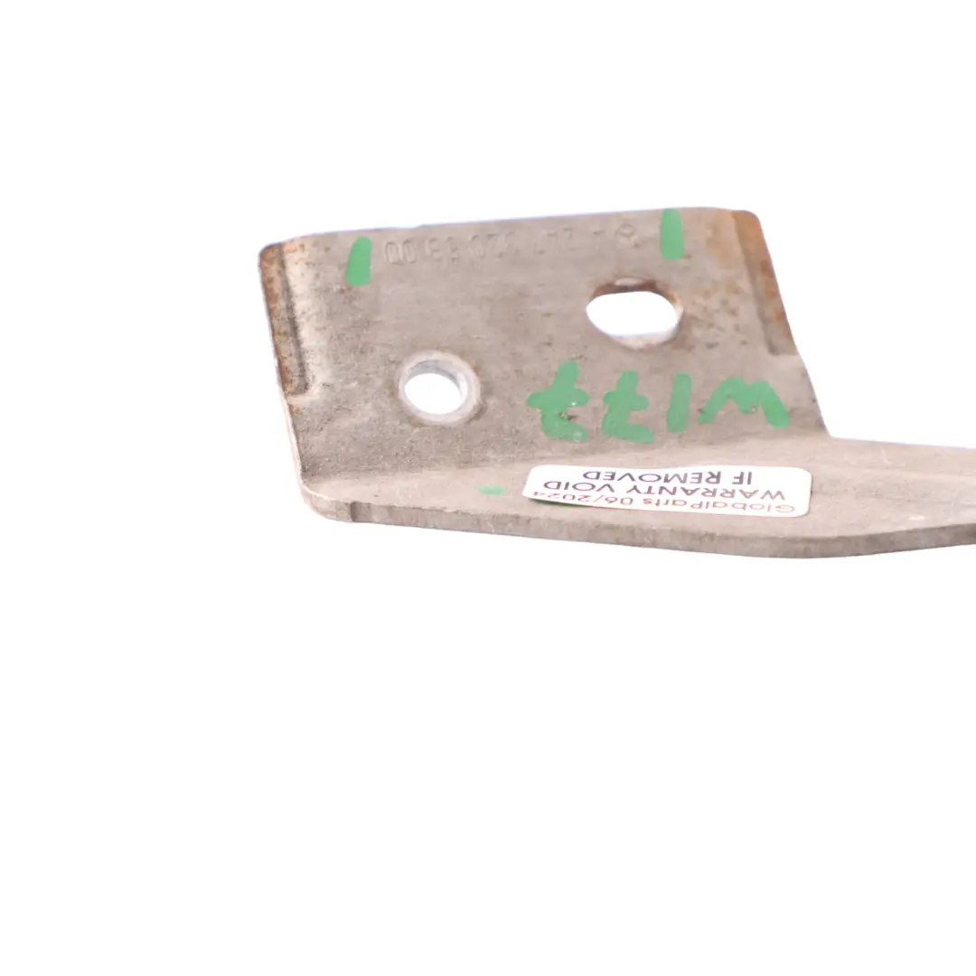 Height Level Sensor Rear Right O/S Level Sensor to Mercedes W177 W247 with Part number A2473205800 Mercedes W177 W247 Height Level Sensor Rear Right O/S Level Sensor - SKU A2473205800 - Part number A2473205800