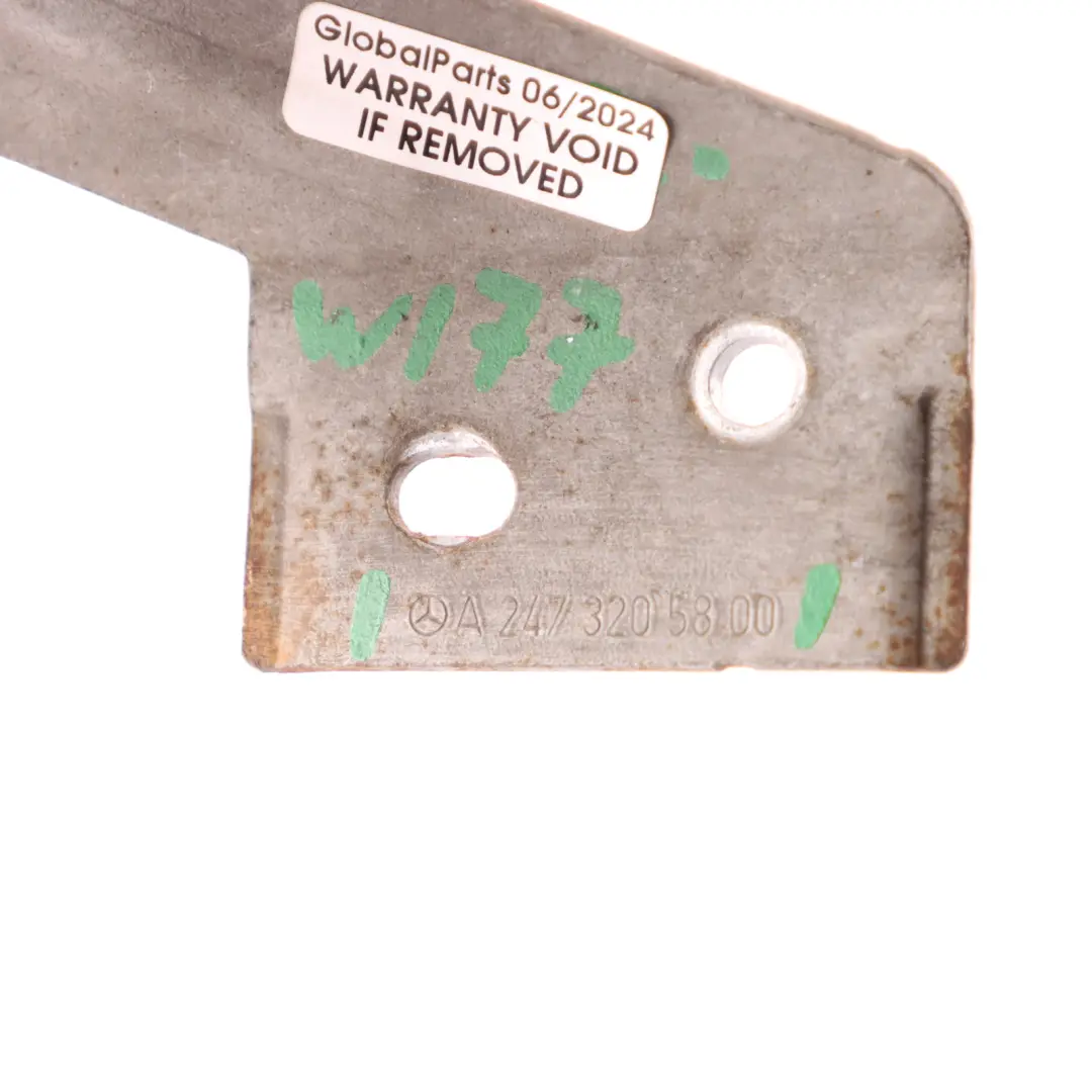 Height Level Sensor Rear Right O/S Level Sensor to Mercedes W177 W247 with Part number A2473205800 Mercedes W177 W247 Height Level Sensor Rear Right O/S Level Sensor - SKU A2473205800 - Part number A2473205800