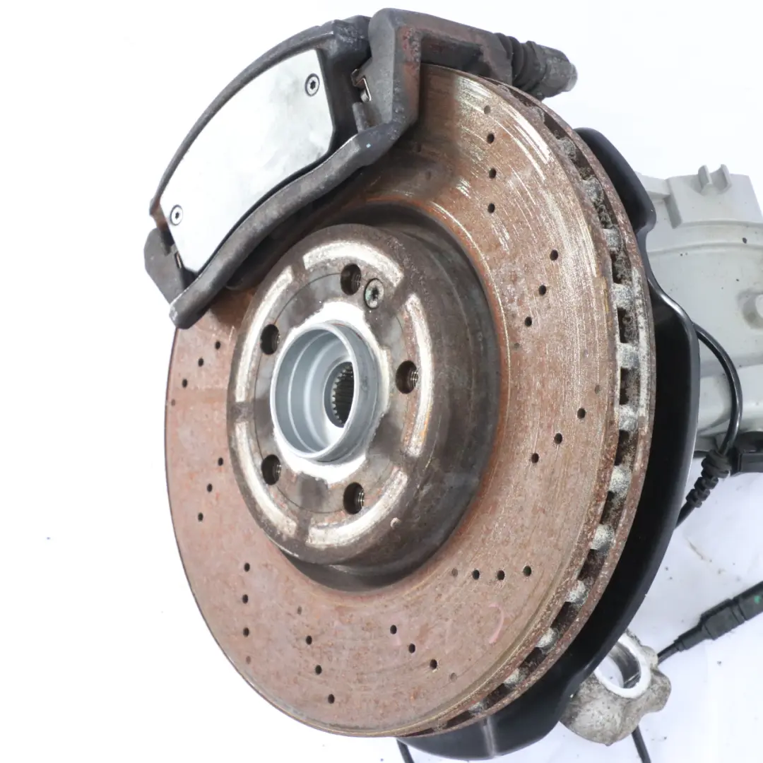 Mercedes C118 Suspension avant gauche jambe de frein disque de roue moyeu - SKU A2473320100-1 - Numéro de pièce A2473320100