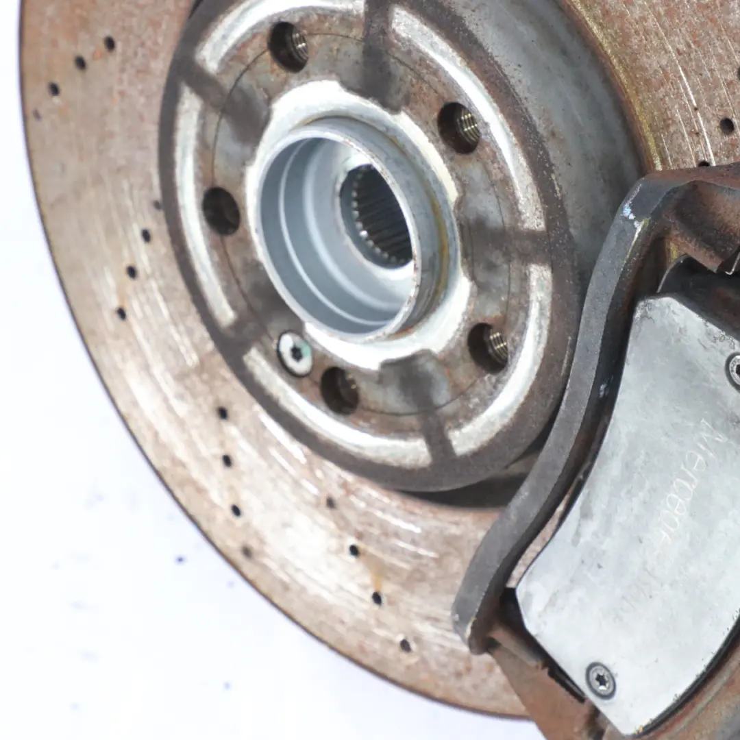 Mercedes C118 Vorne Rechts Aufhängung Bein Bremsscheibe Radnabe Bremssattel - SKU A2473320200-1 - Teilenummer A2473320200