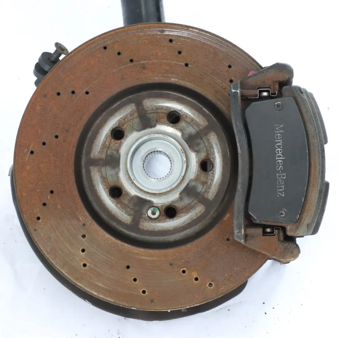 Mercedes C118 Vorne Rechts Aufhängung Bein Bremsscheibe Radnabe Bremssattel - SKU A2473320200-1 - Teilenummer A2473320200