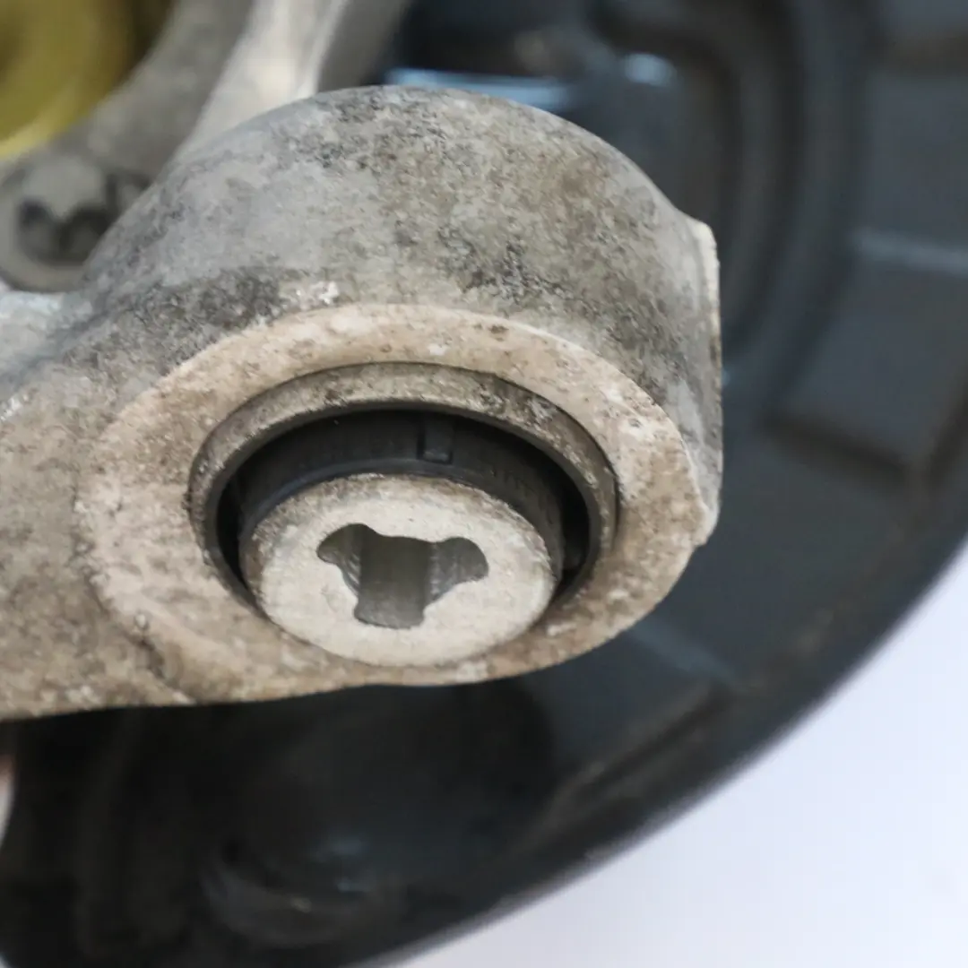Mercedes C118 W247 Zwrotnica Koła Piasta Łożysko Tylna Lewa - SKU A2473502300 - Numer Części A2473502300