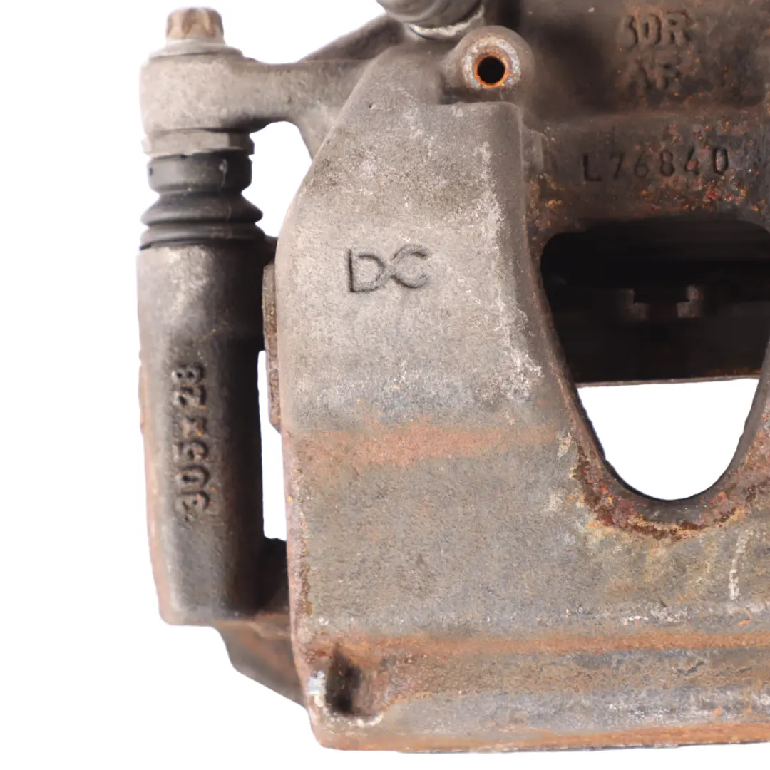 Etrier de frein avant droit Wheel Brake Unit pour Mercedes c118 W177 à propos du numéro de pièce A2474214000 Mercedes c118 W177 Etrier de frein avant droit Wheel Brake Unit - SKU A2474214000 - Numéro de pièce A2474214000