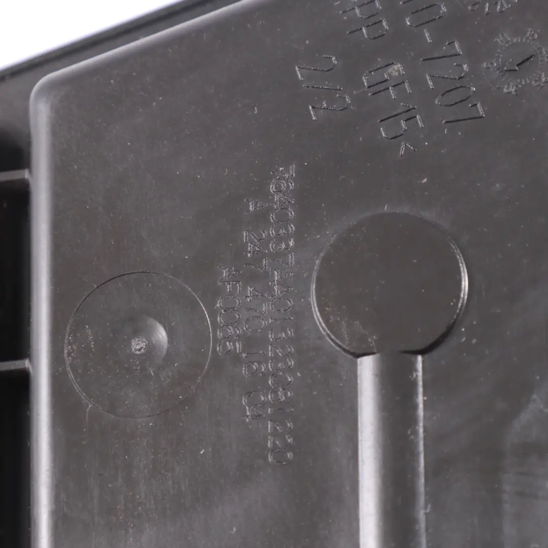 Contenitore carbone attivo Serbatoio carburante per Mercedes W177 W247 con numero di parte A2474701604 Mercedes W177 W247 Contenitore carbone attivo Serbatoio carburante - SKU A2474701604 - Numero di parte A2474701604