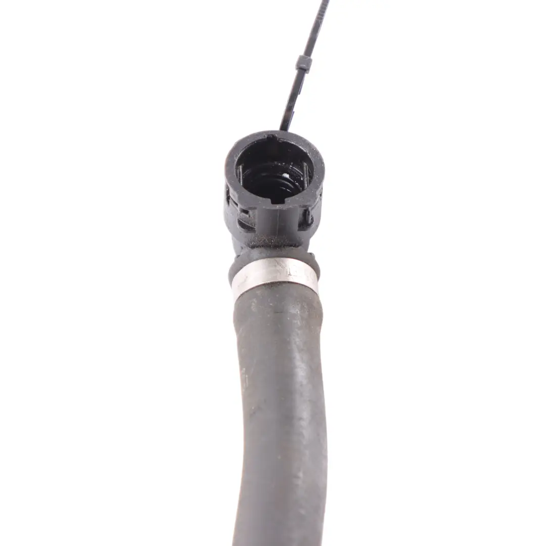 Przewód Płynu Chłodzącego do Mercedes W177 o numerze A2475010658 Mercedes W177 Przewód Płynu Chłodzącego - SKU A2475010658 - Numer Części A2475010658