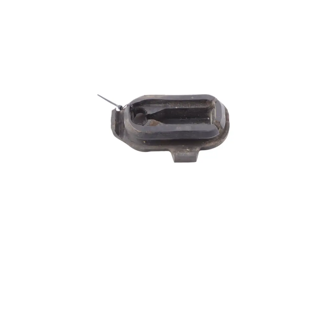 Mercedes C118 W177 W247 Soporte Goma Radiador Izquierdo - SKU A2475040300 - Número de pieza A2475040300