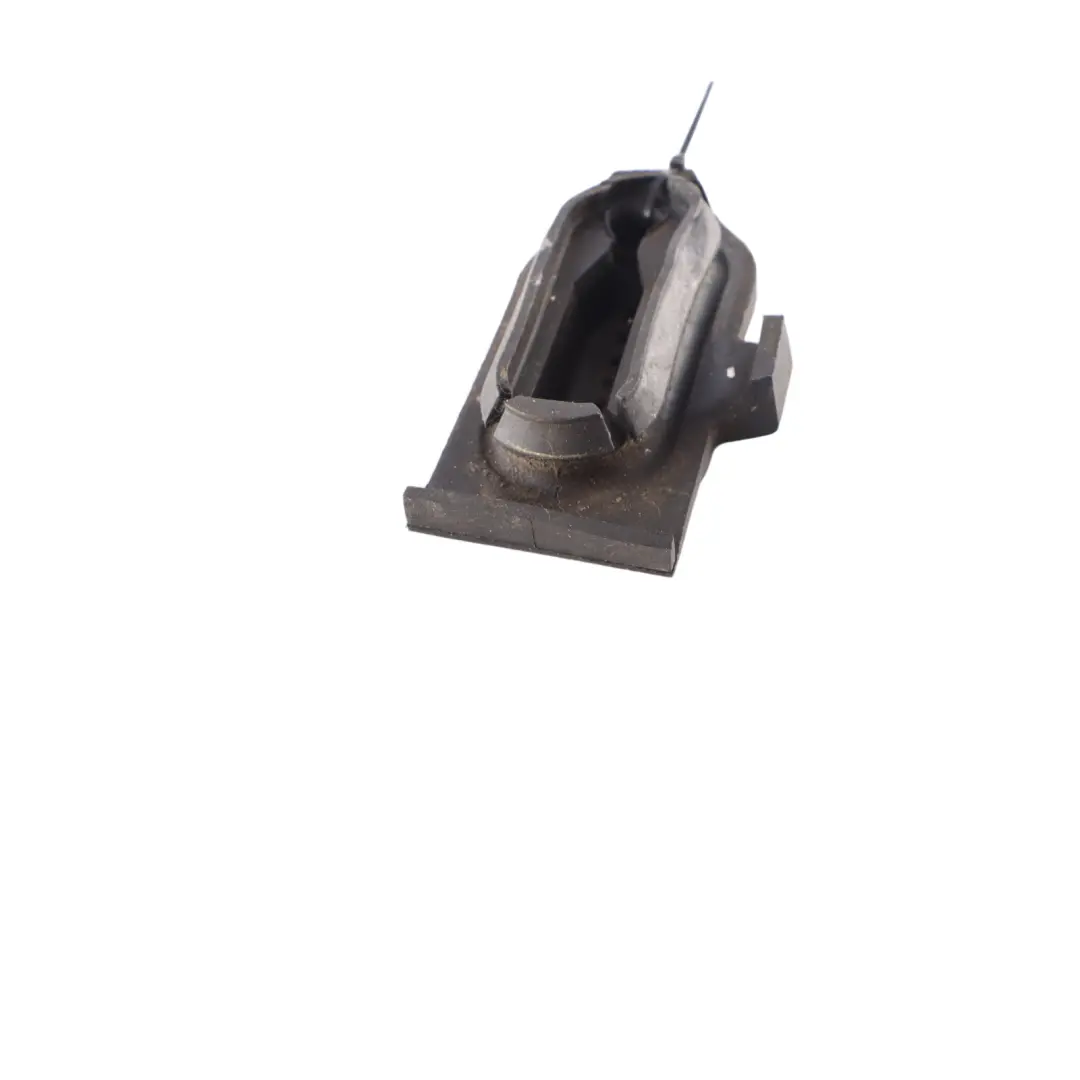Mercedes W177 Supporto Radiatore Cuscinetto Elastomero Destro - SKU A2475040400 - Numero di parte A2475040400