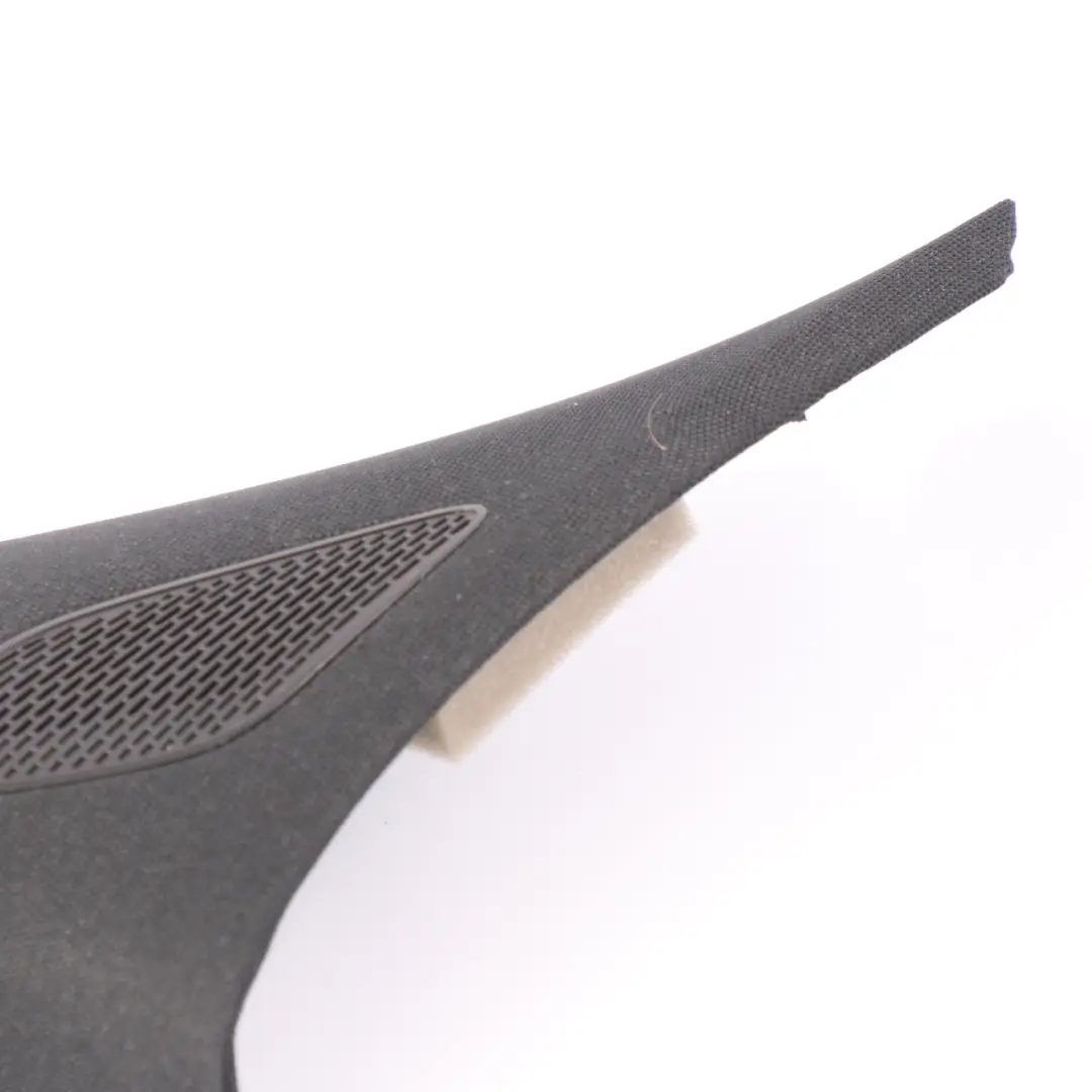 Coperchio montante anteriore sinistro pannello Nero per Mercedes H243 con numero di parte A2476909501 Mercedes H243 Coperchio montante anteriore sinistro pannello Nero - SKU A2476909501 - Numero di parte A2476909501