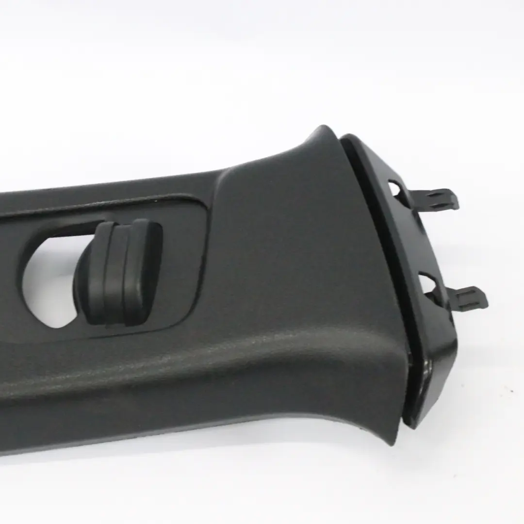 Coprire il pannello interno del pilastro B destro per Mercedes EQA H243 con numero di parte A2476909801 Mercedes EQA H243 Coprire il pannello interno del pilastro B destro - SKU A2476909801 - Numero di parte A2476909801