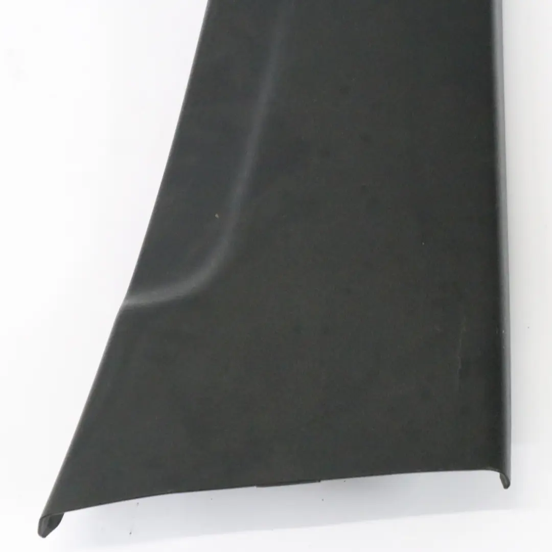 Embellecedor Pilar B Panel Interior Derecho Negro para Mercedes EQA H243 con número de pieza A2476909801 Mercedes EQA H243 Embellecedor Pilar B Panel Interior Derecho Negro - SKU A2476909801 - Número de pieza A2476909801
