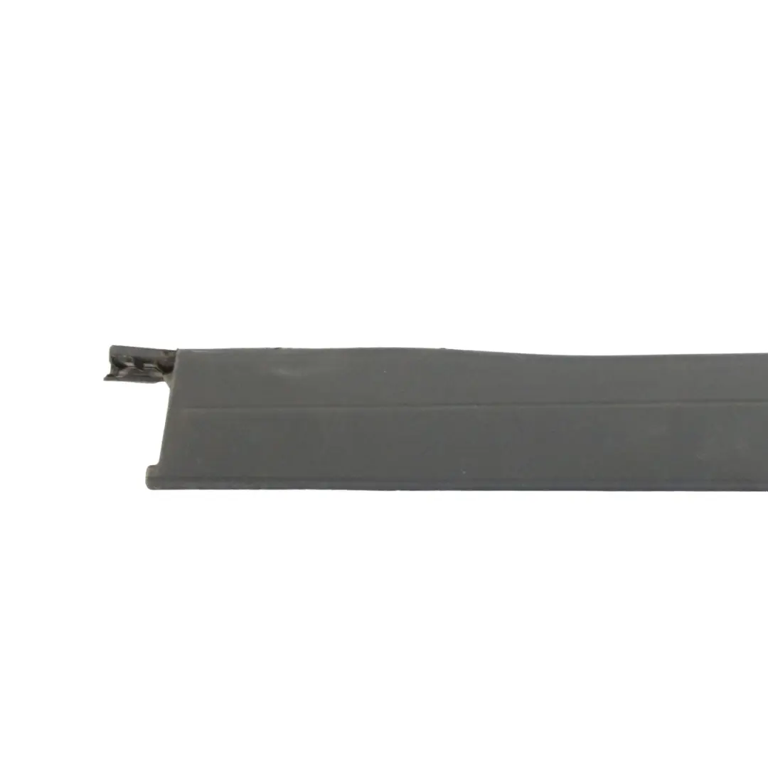 Mercedes H243 Couvercle de seuil latérale de porte droit apprêté - SKU A2476981000 - Numéro de pièce A2476981000