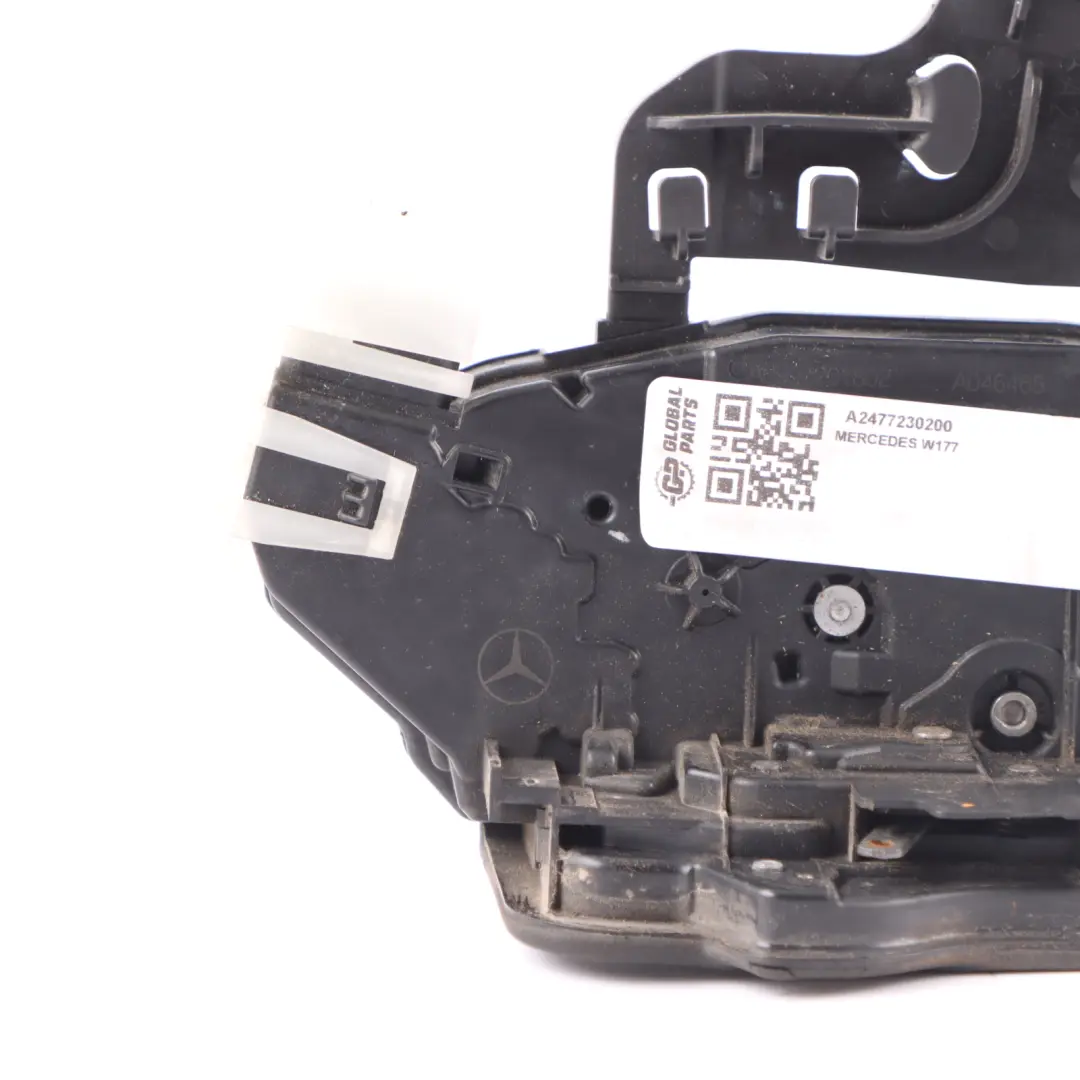 Actuador pestillo cerradura puerta delantera para Mercedes W177 con número de pieza A2477230200 Mercedes W177 Actuador pestillo cerradura puerta delantera - SKU A2477230200 - Número de pieza A2477230200