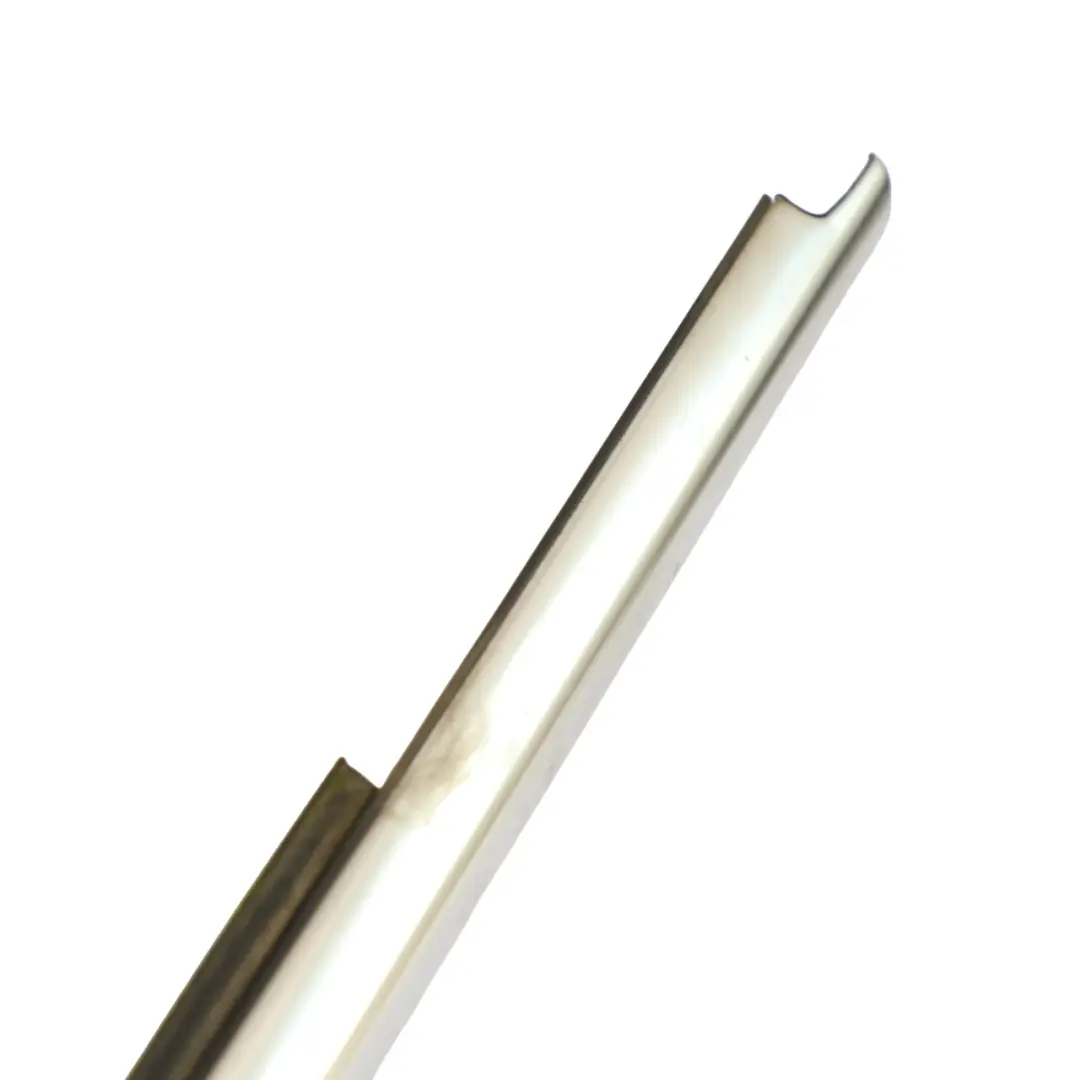 Listwa Drzwi Lewy Przód do Mercedes H243 o numerze A2477253901 Mercedes H243 Listwa Drzwi Lewy Przód - SKU A2477253901 - Numer Części A2477253901