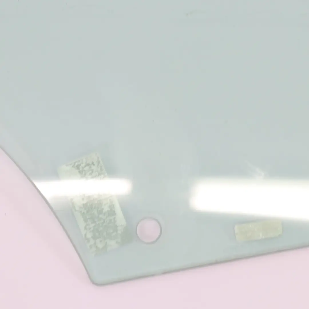 Seitenscheibe Fenster Tür Vorne Rechts AS2 für Mercedes H243 W247 mit Teilenummer A2477257401 Mercedes H243 W247 Seitenscheibe Fenster Tür Vorne Rechts AS2 - SKU A2477257401 - Teilenummer A2477257401