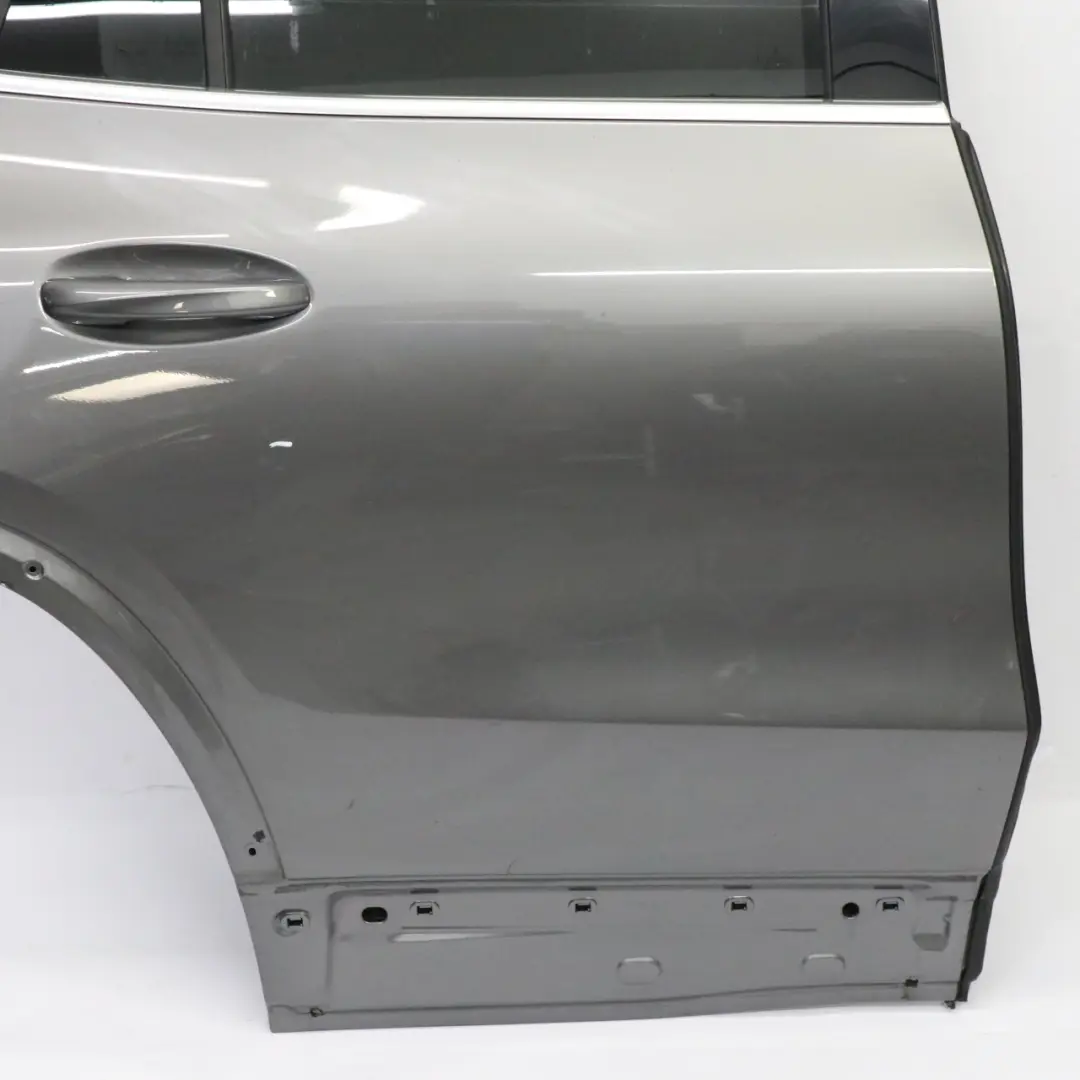 Mercedes W247 H243 Porte Arrière Droite Mountain Grey Gris Metallic - 787 - SKU A2477306001-MG - Numéro de pièce A2477306001