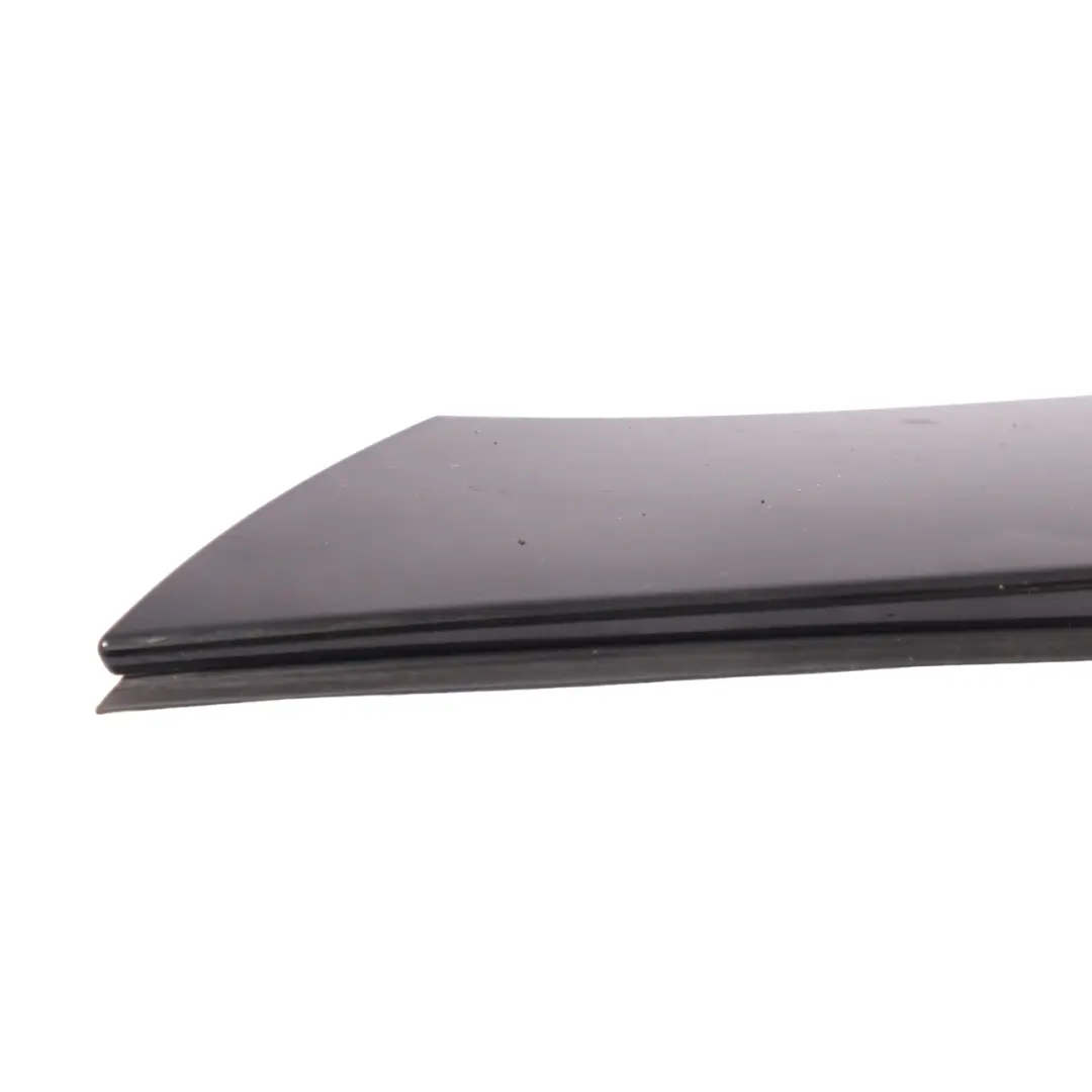 Mercedes H243 Coffre hayon aileron arrière gauche Cache panneau - SKU A2477900300 - Numéro de pièce A2477900300