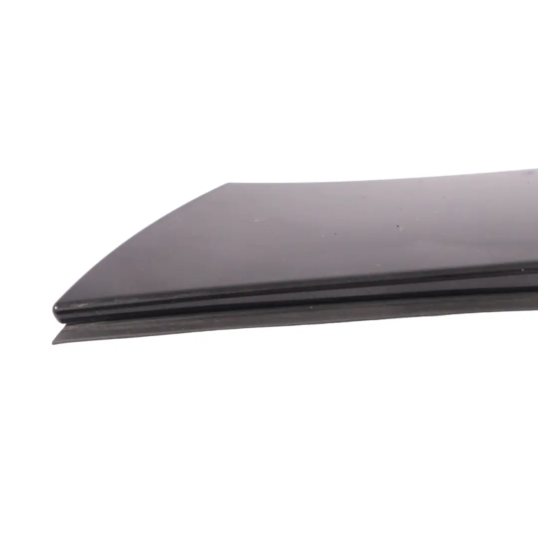 Mercedes H243 Coffre hayon aileron arrière gauche Cache panneau - SKU A2477900300 - Numéro de pièce A2477900300