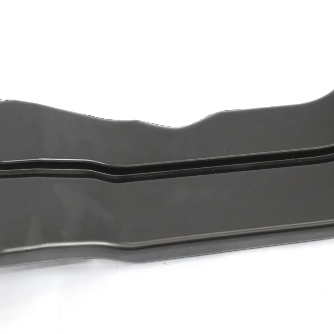 Condotto aria Mercedes C118 Canale ventilazione posteriore destra per con numero di parte A2478310200 Condotto aria Mercedes C118 Canale ventilazione posteriore destra - SKU A2478310200 - Numero di parte A2478310200