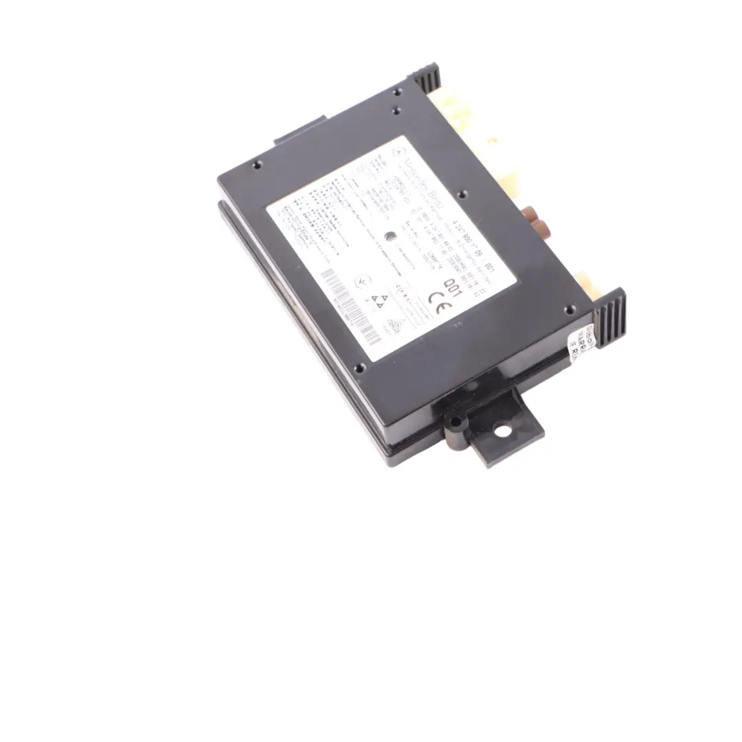 W907 Radio Control Unit Modulo ECU per Mercedes con numero di parte A2479001709 Mercedes W907 Radio Control Unit Modulo ECU - SKU A2479001709 - Numero di parte A2479001709